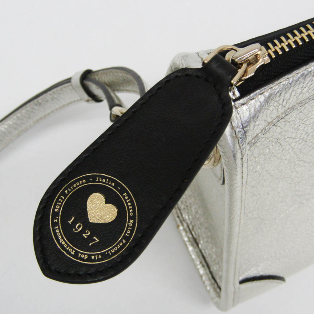 Salvatore Ferragamo Gancini Silver Leather Handbag Shoulder Bag (Pre-Owned)