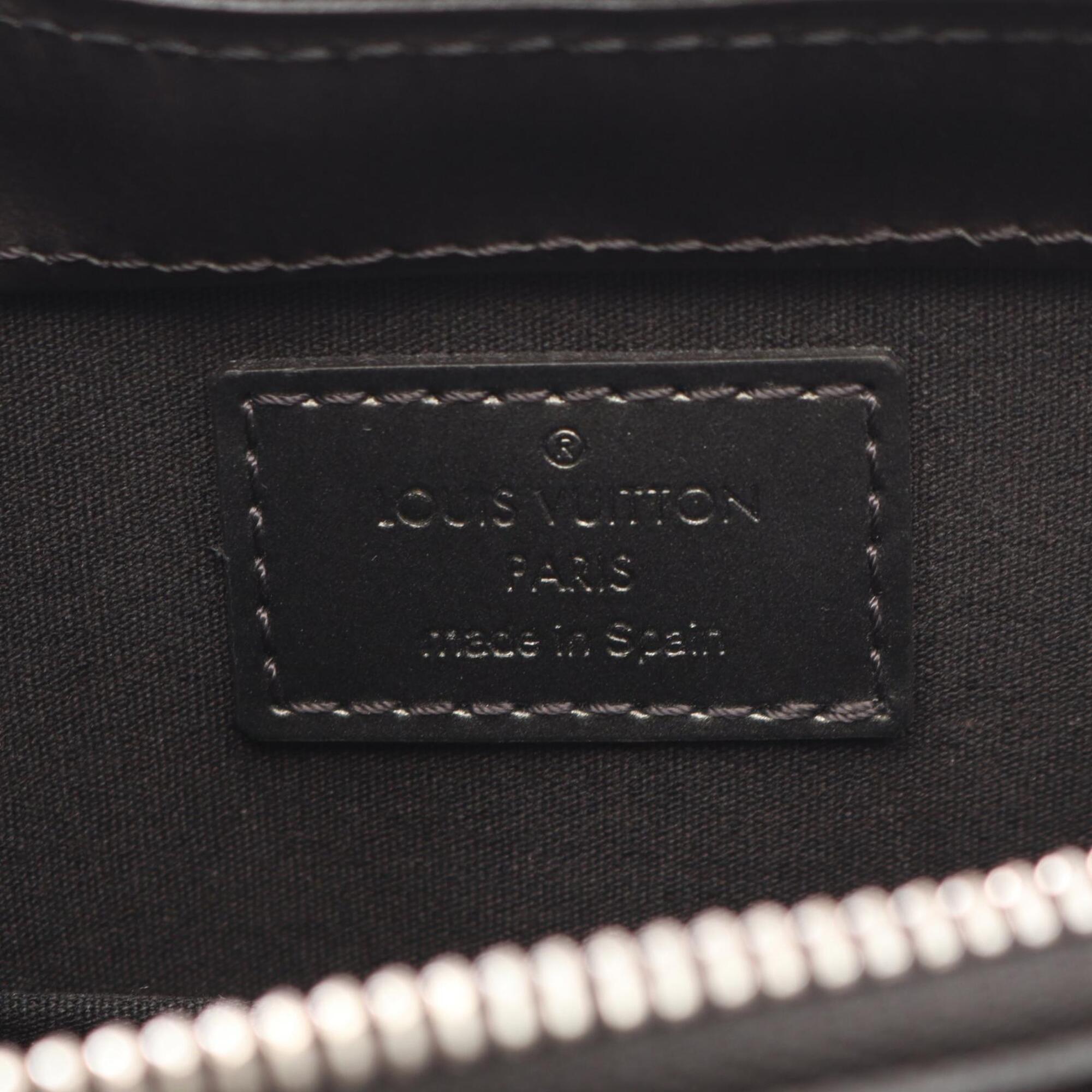 Louis Vuitton Black Noir Monogram Mat Handbag Shoulder Bag (Pre-Owned)