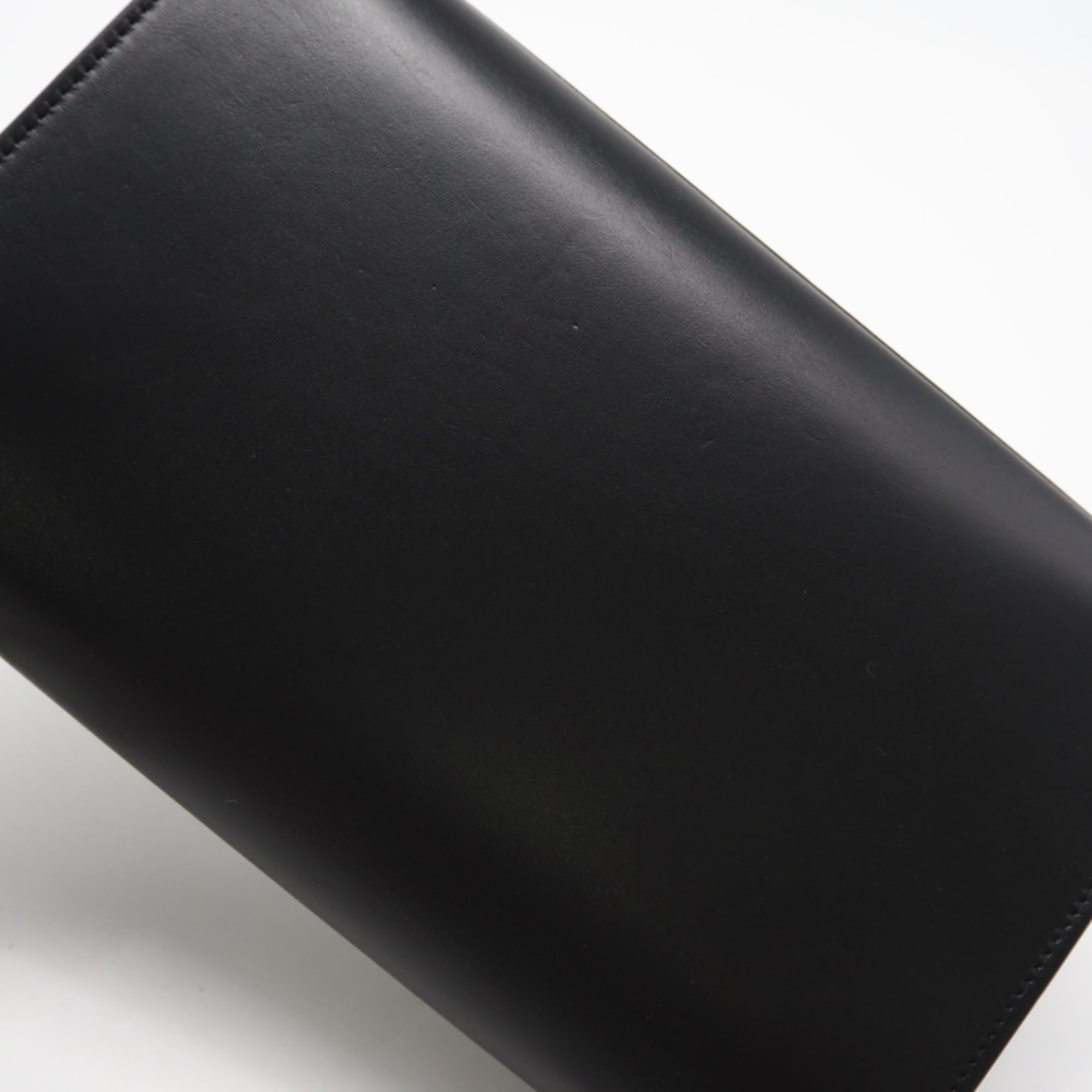 Saint Laurent Black Leather Shoulder Bag (Pre-Owned)