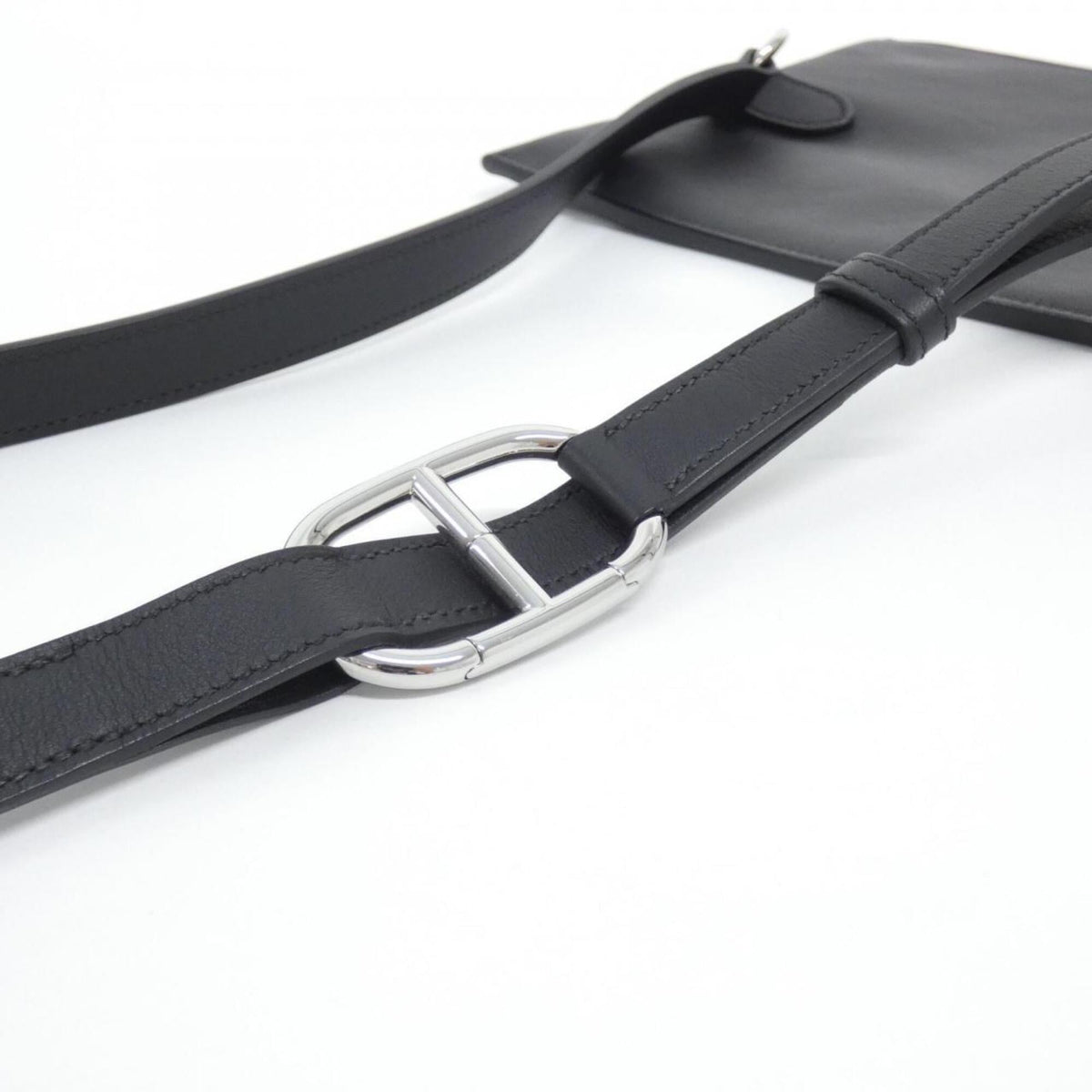 Hermes Black Swift Leather Chain/Shoulder Wallet (Pre-Owned)