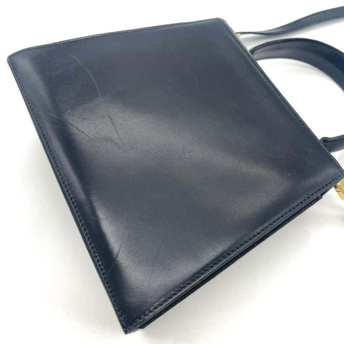 Salvatore Ferragamo Black Leather Handbag (Pre-Owned)