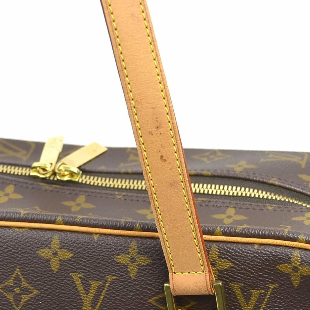 Louis Vuitton Brown Monogram Monogram Shoulder Bag (Pre-Owned)