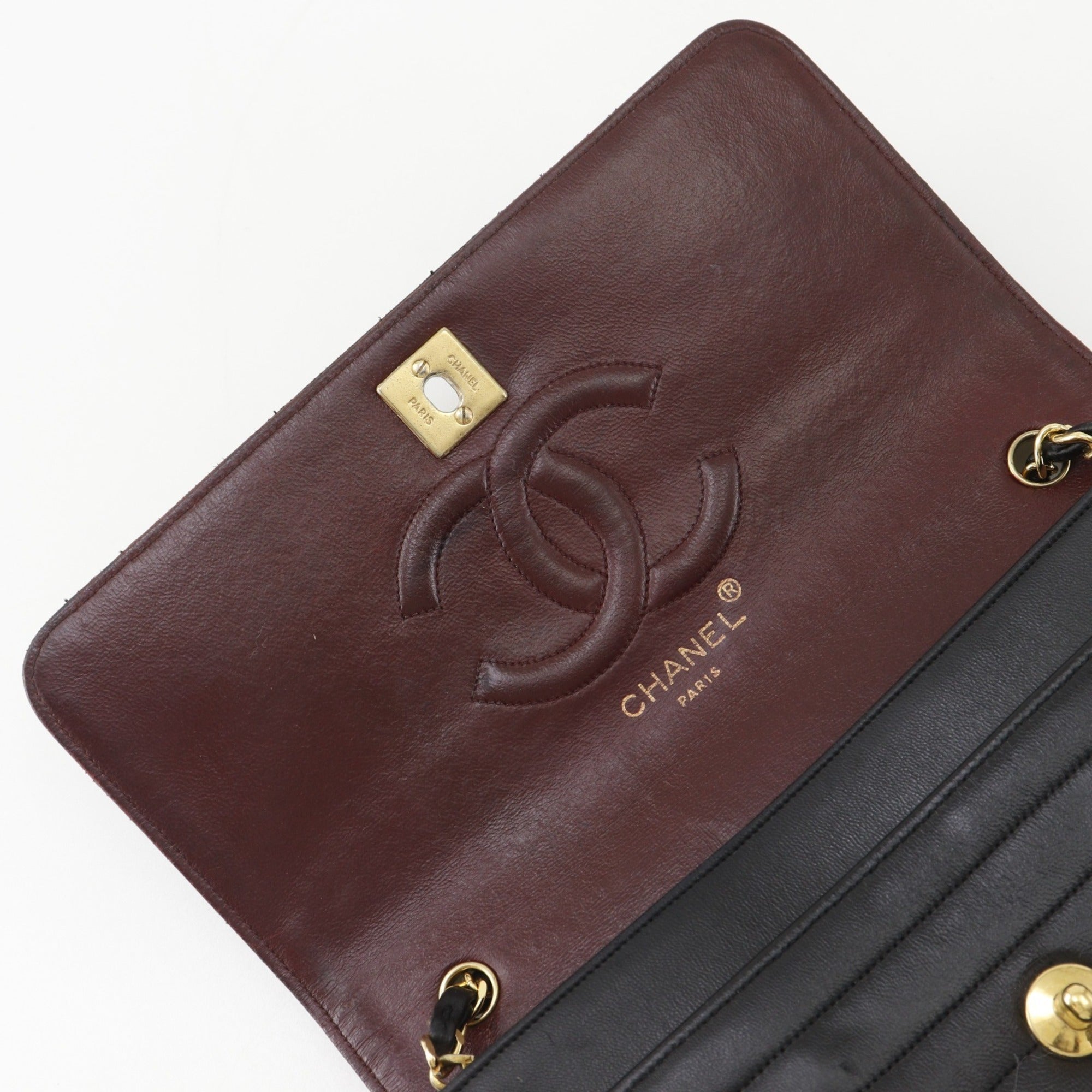 Chanel Mademoiselle Black Leather Shoulder Bag (Pre-Owned)