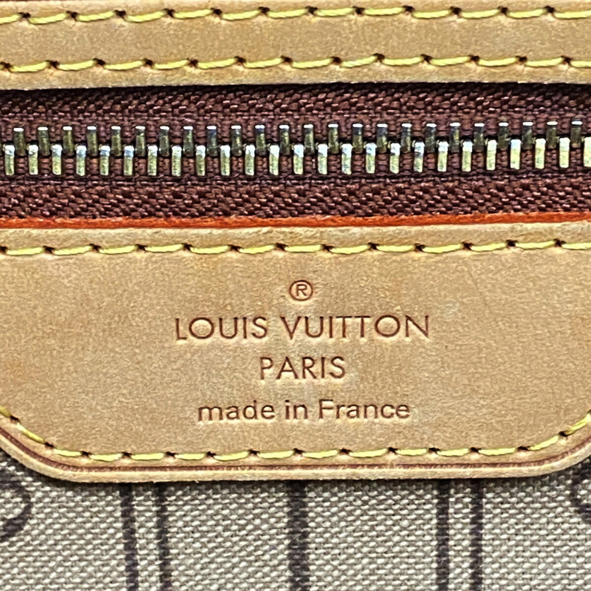Louis Vuitton Brown Tote Bag (Pre-Owned)