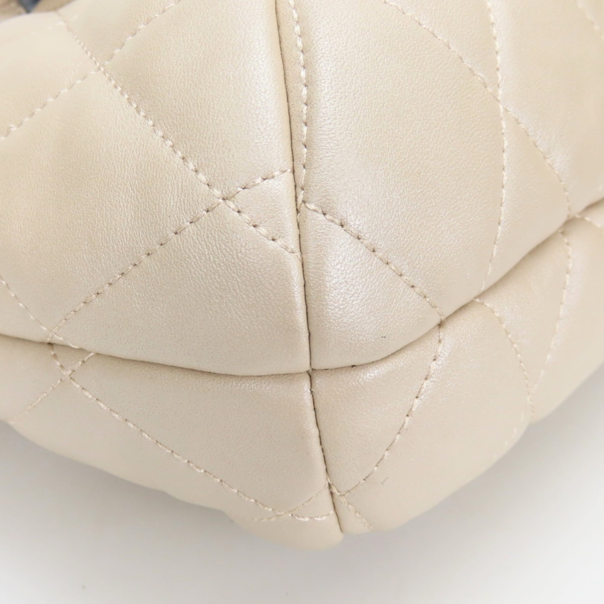 Coach Beige Leather Tote Bag (Pre-Owned)