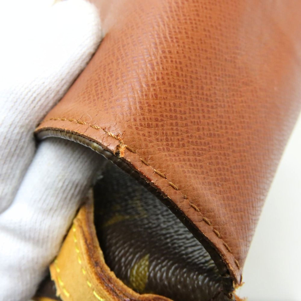 Louis Vuitton Monogram Brown Monogram Leather Shoulder Bag (Pre-Owned)