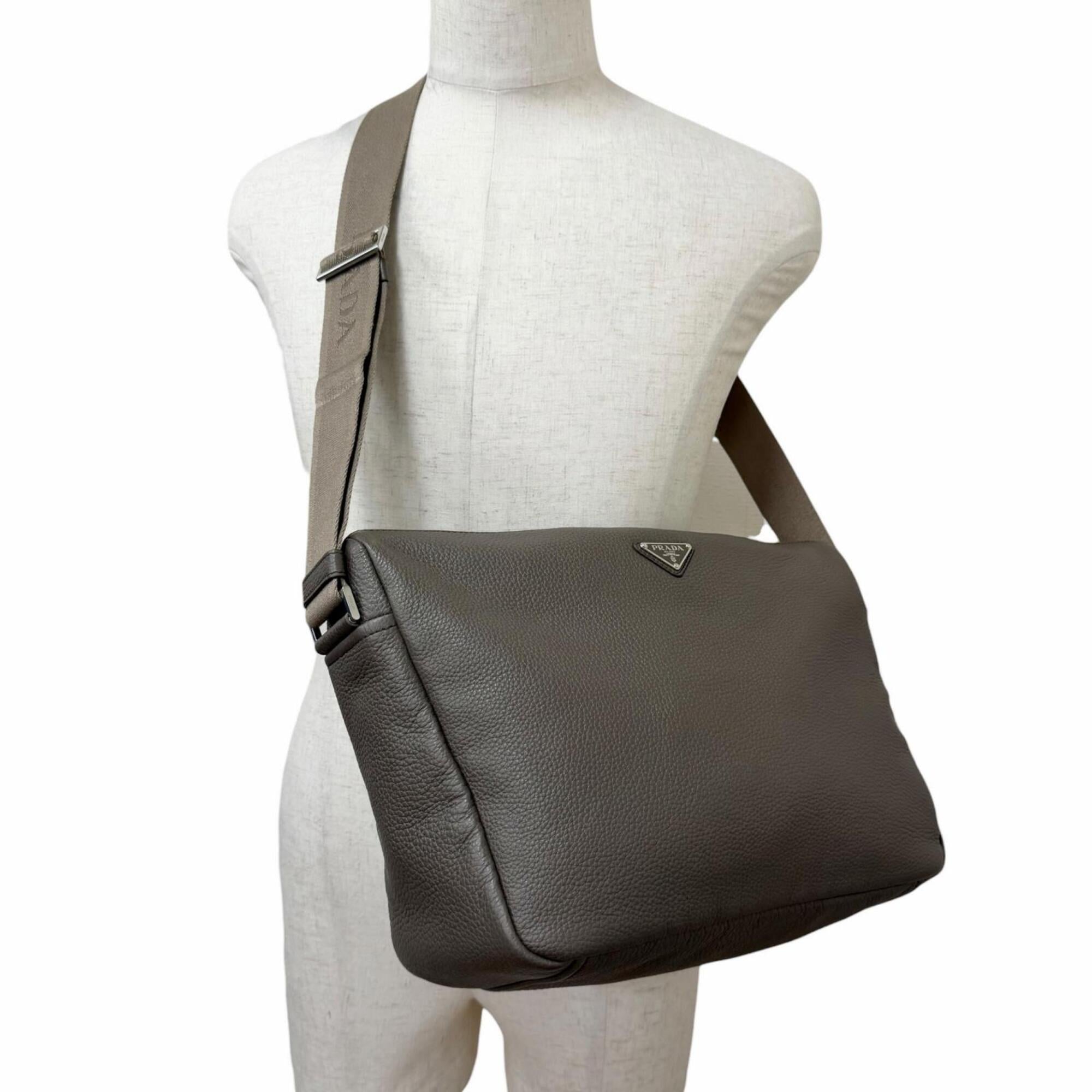 Prada Grayish Leather Shoulder Bag (Pre-Owned)