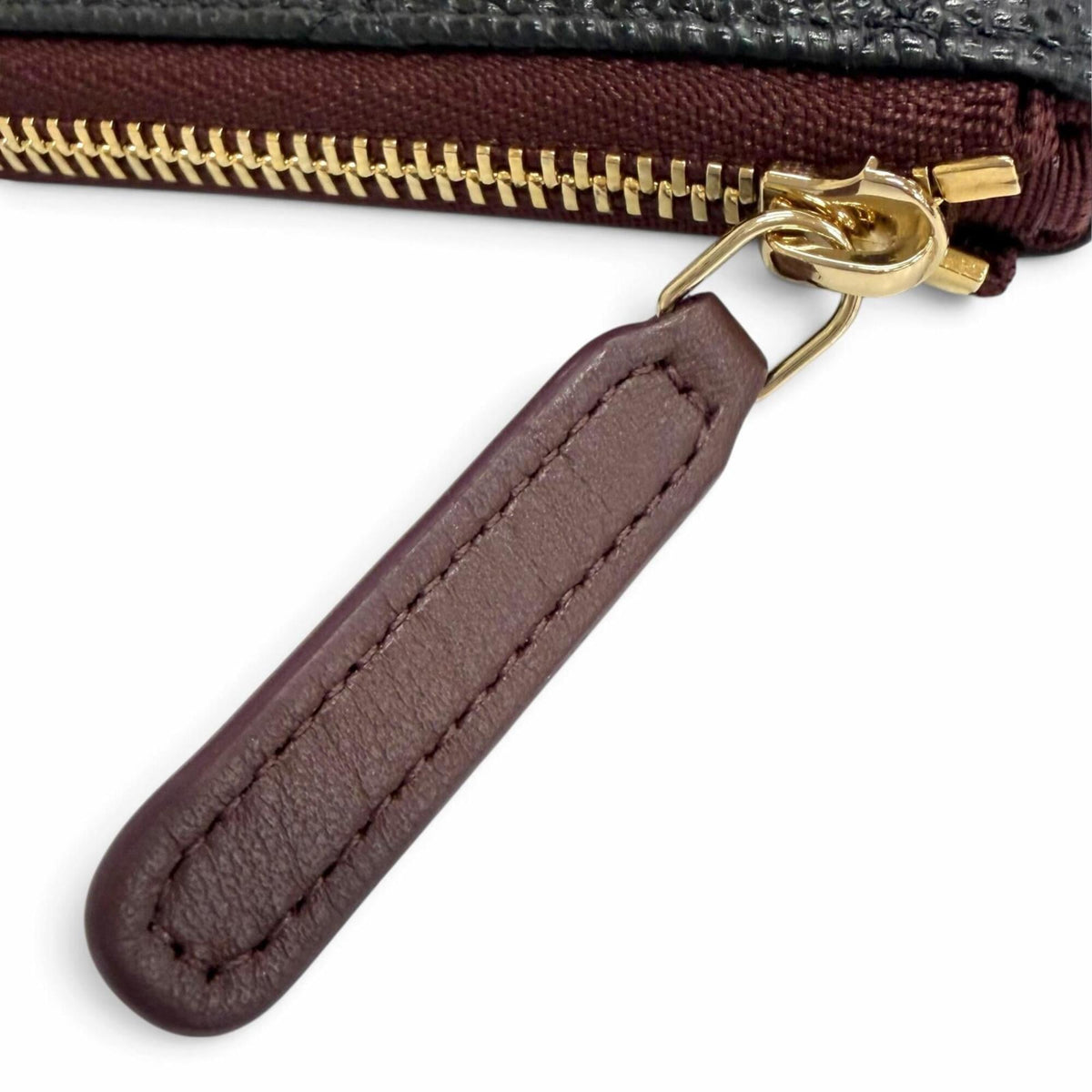 Chanel Black Grained Calfskin Pouch (Pre-Owned)