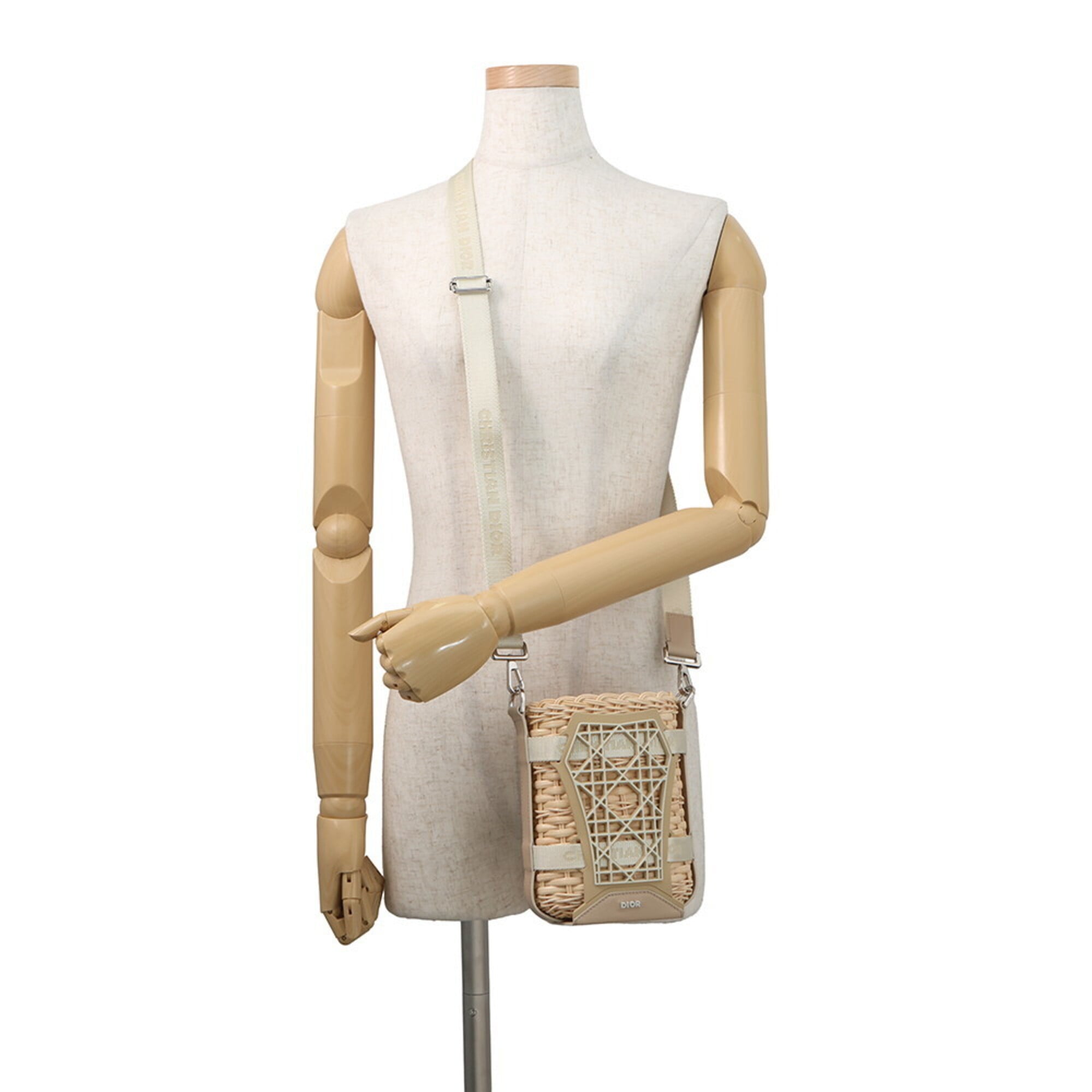 Christian Dior Beige Rattan Rubber Leather Basket Handbag (Pre-Owned)
