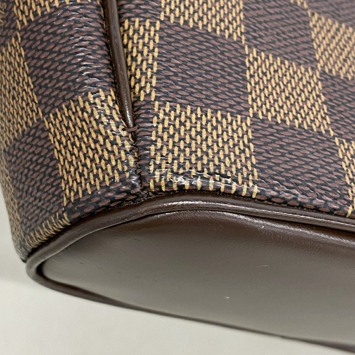 Louis Vuitton Ebene Shoulder Bag (Pre-Owned)