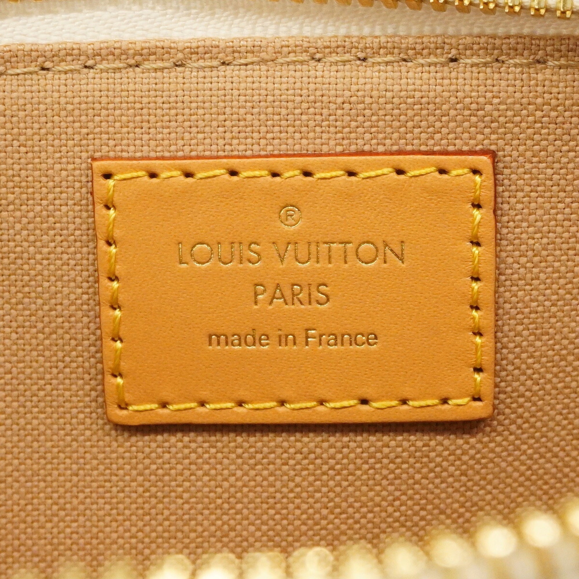 Louis Vuitton Black White Handbag (Pre-Owned)