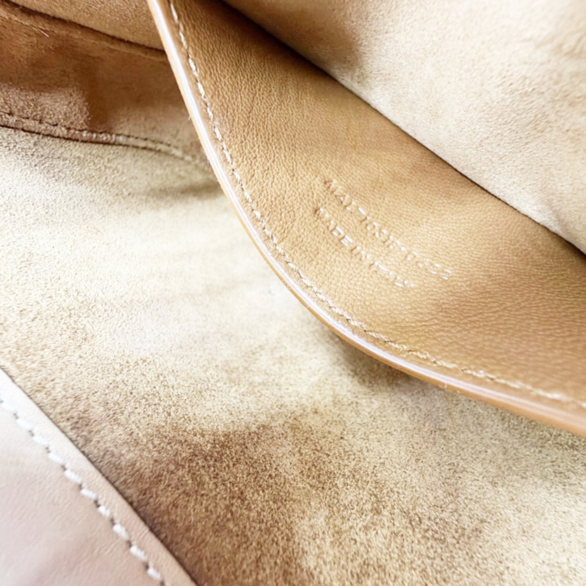 Saint Laurent Beige Leather Handbag (Pre-Owned)