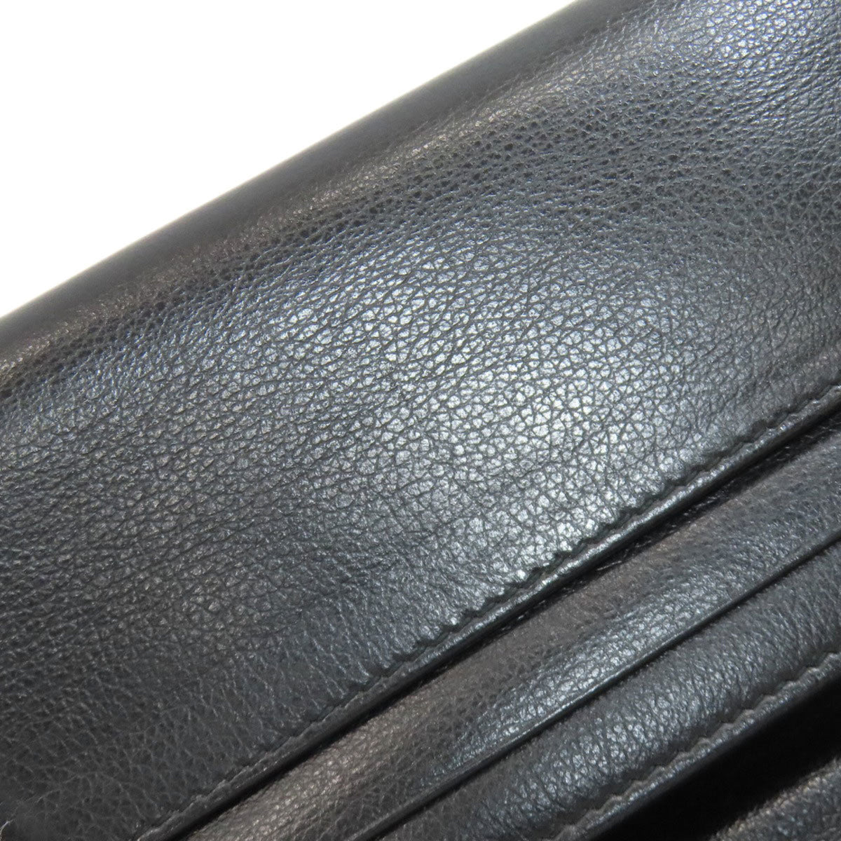 Prada Black Leather Long Wallet (Bi-Fold) (Pre-Owned)