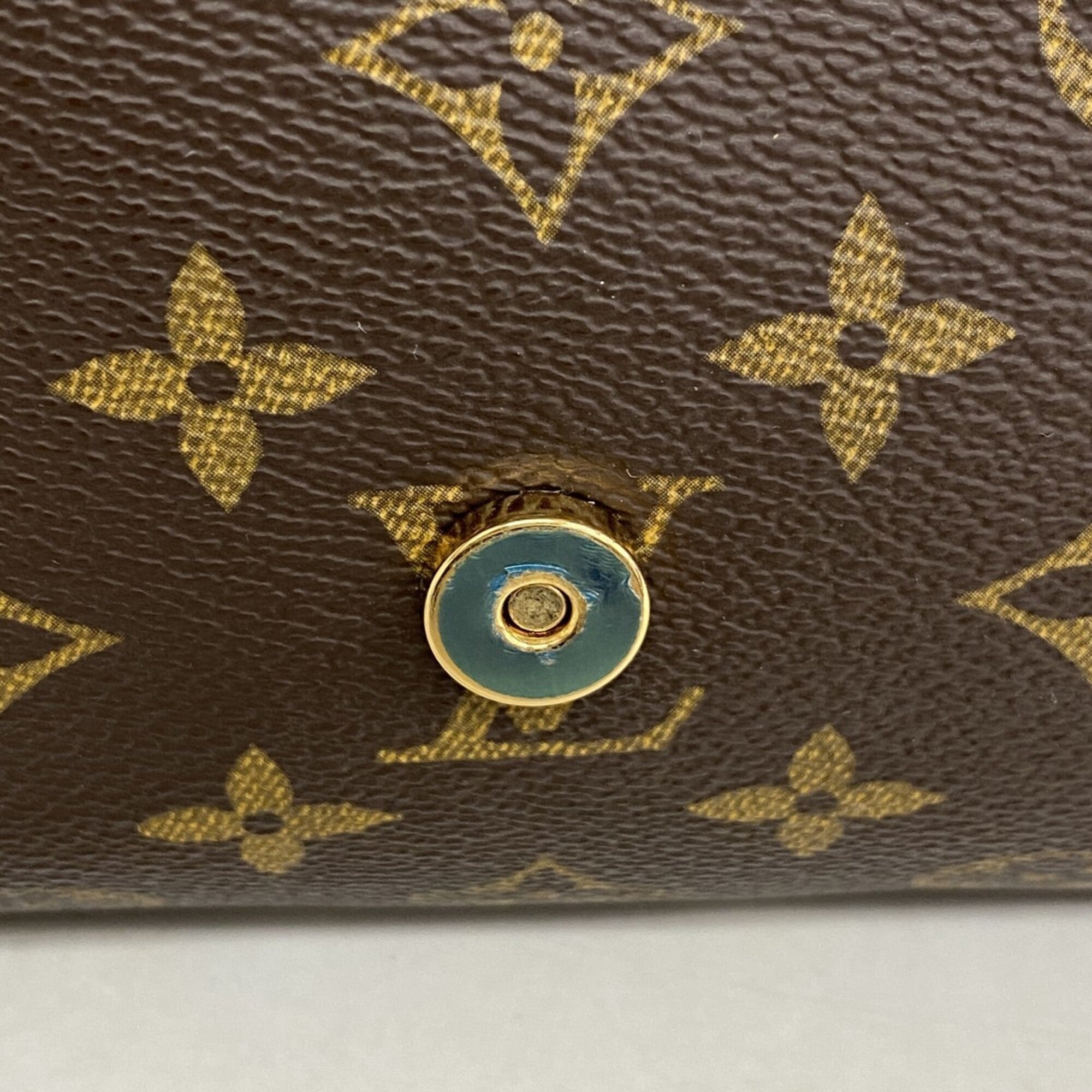 Louis Vuitton Brown Shoulder Bag (Pre-Owned)
