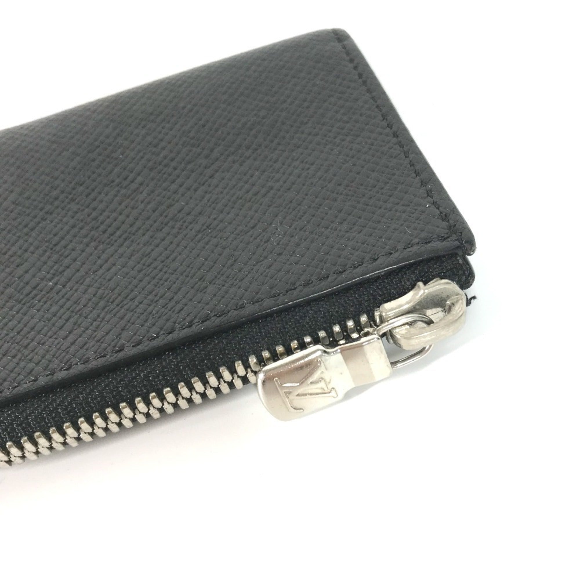 Louis Vuitton Taiga Ardoise Black Taiga Leather Coin Purse/Coin Case (Pre-Owned)