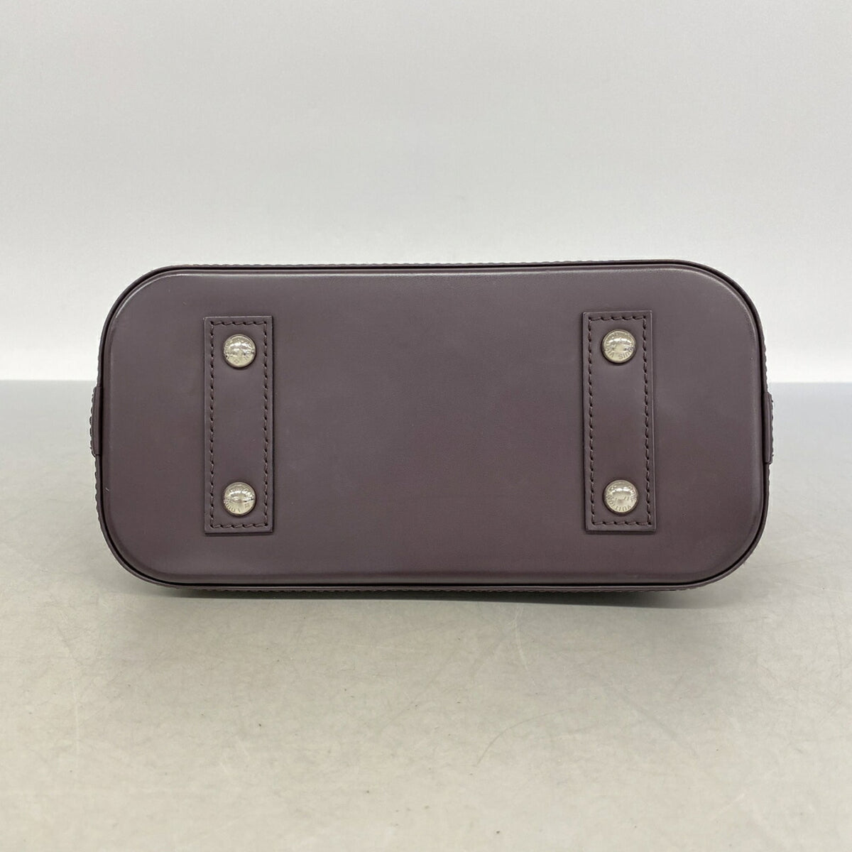 Louis Vuitton Quetsche Handbag (Pre-Owned)