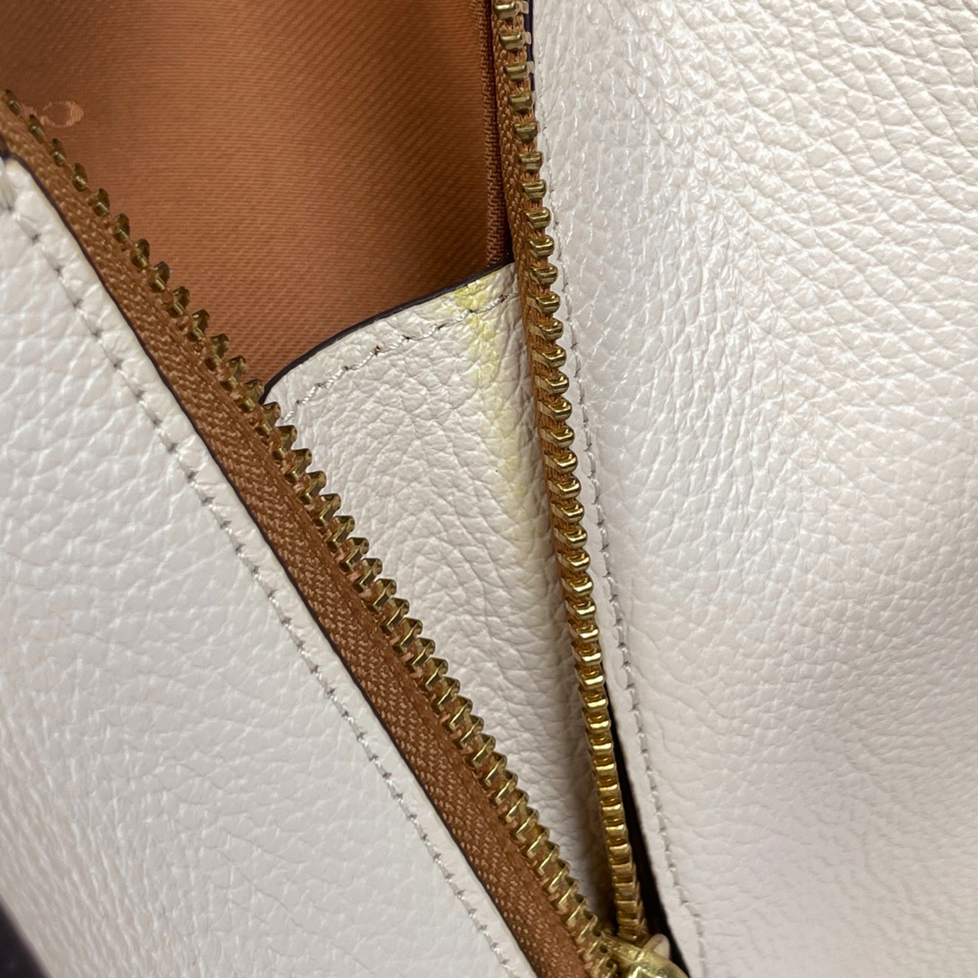 Coach White Leather Shoulder Bag Tote Bag (Pre-Owned)