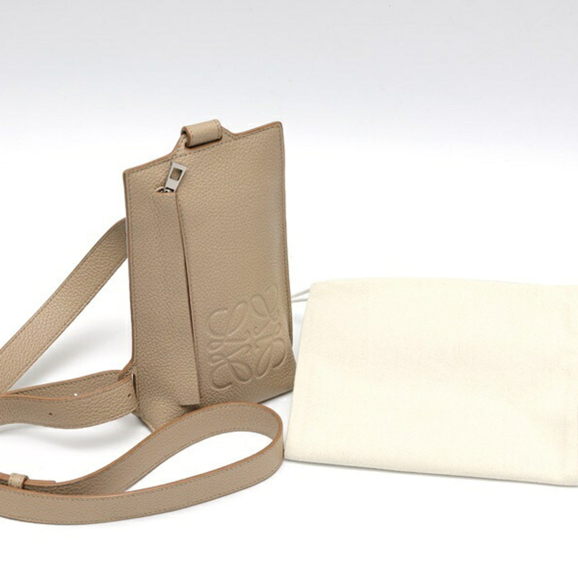 Loewe Grayish Leather Sling Bag (Pre-Owned)