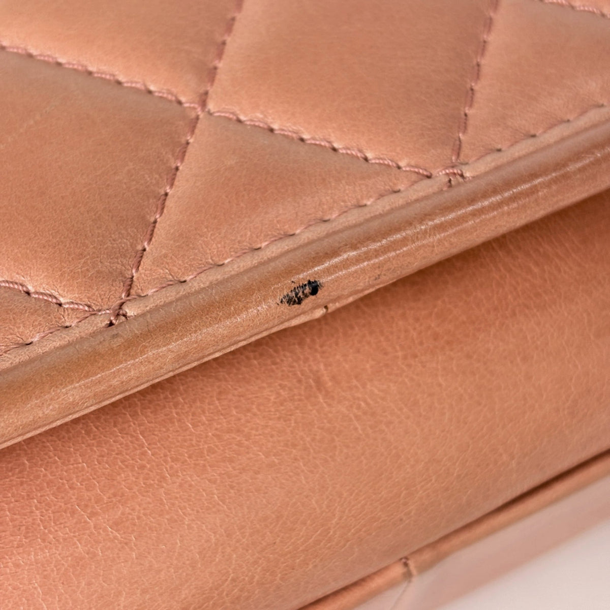 Chanel Matelasse Salmon Pink Leather Shoulder Bag (Pre-Owned)