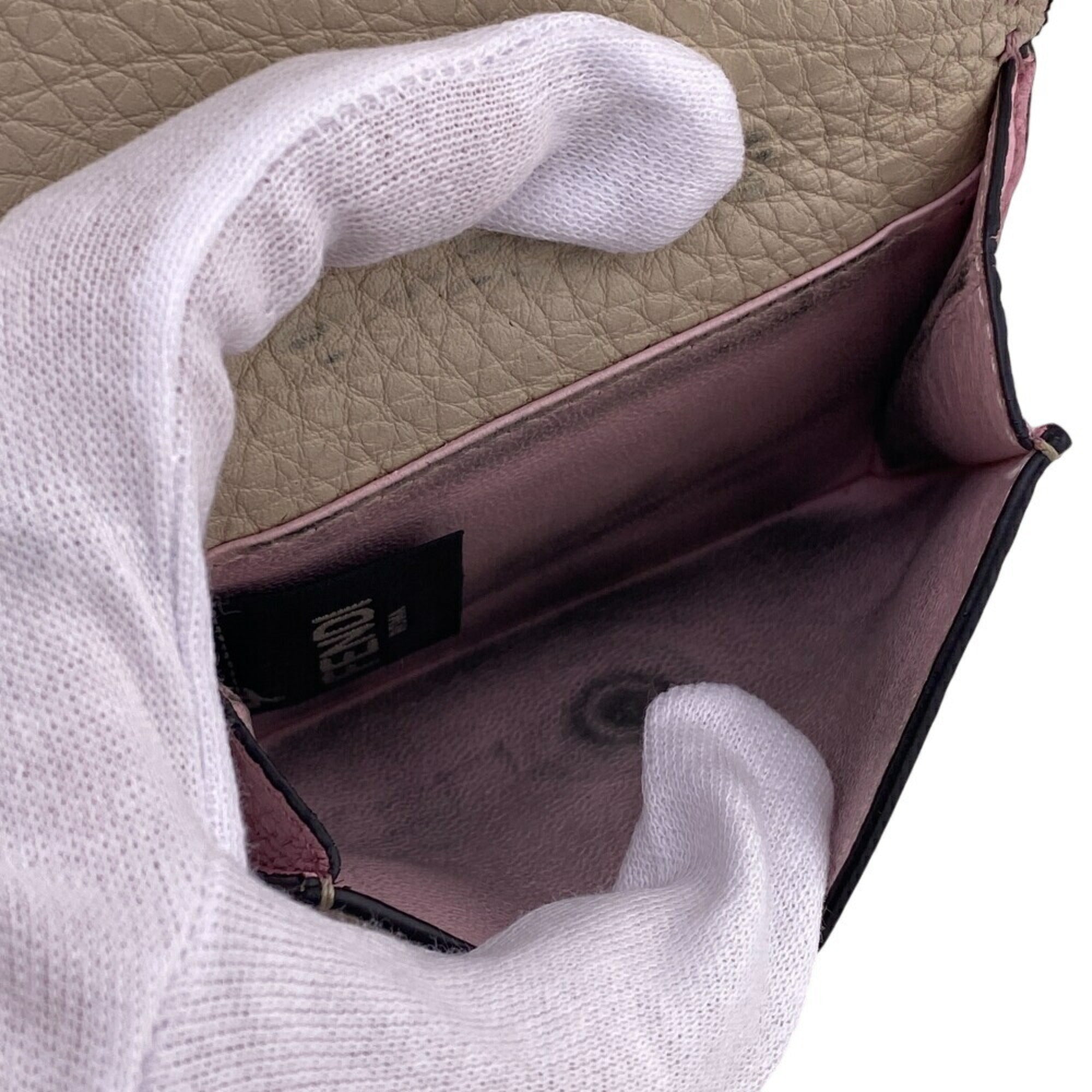 Fendi Beige Leather Wallet (Tri-Fold) (Pre-Owned)