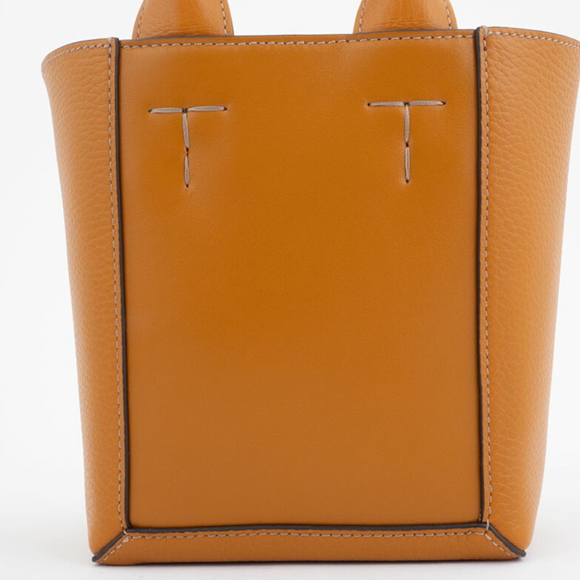 Tod's Orange Leather Tote Bag (Pre-Owned)