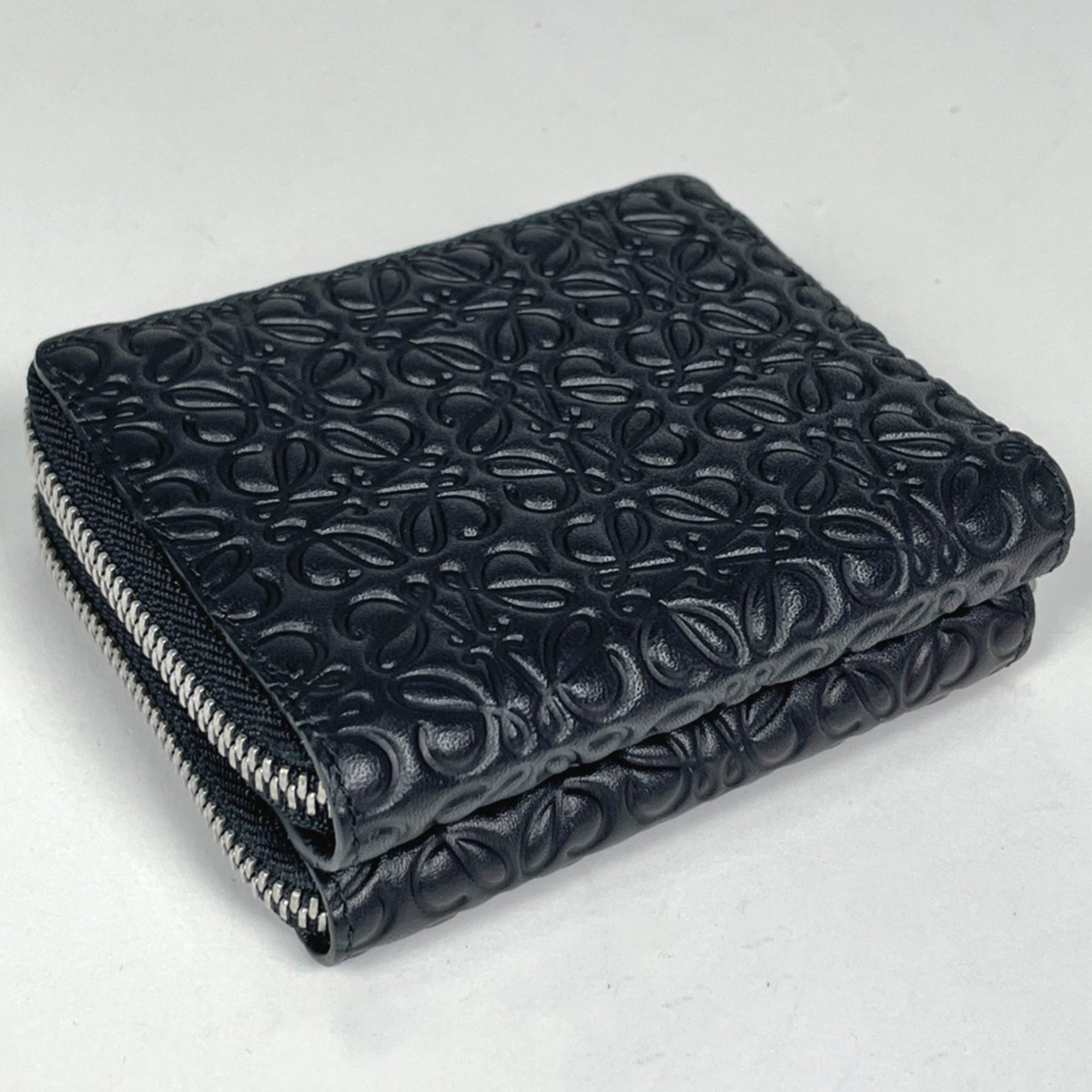 Loewe Black Leather Wallet (Bi-Fold) (Pre-Owned)