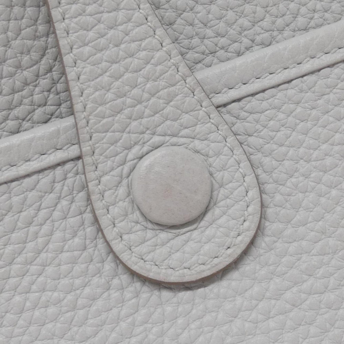 Hermes Beige Taurillon Clemence Leather Shoulder Bag (Pre-Owned)