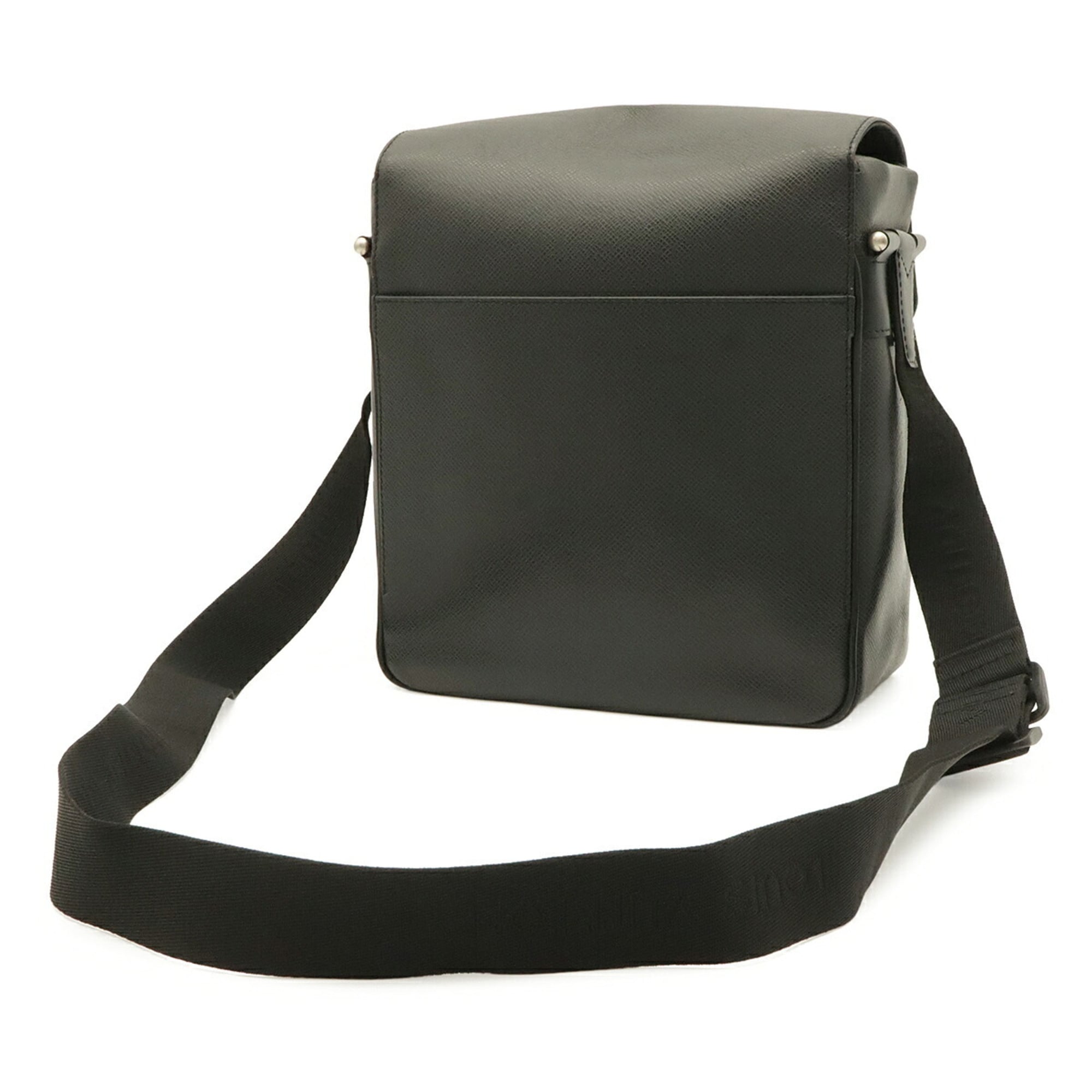 Louis Vuitton Ardoise Black Taiga Leather Shoulder Bag (Pre-Owned)