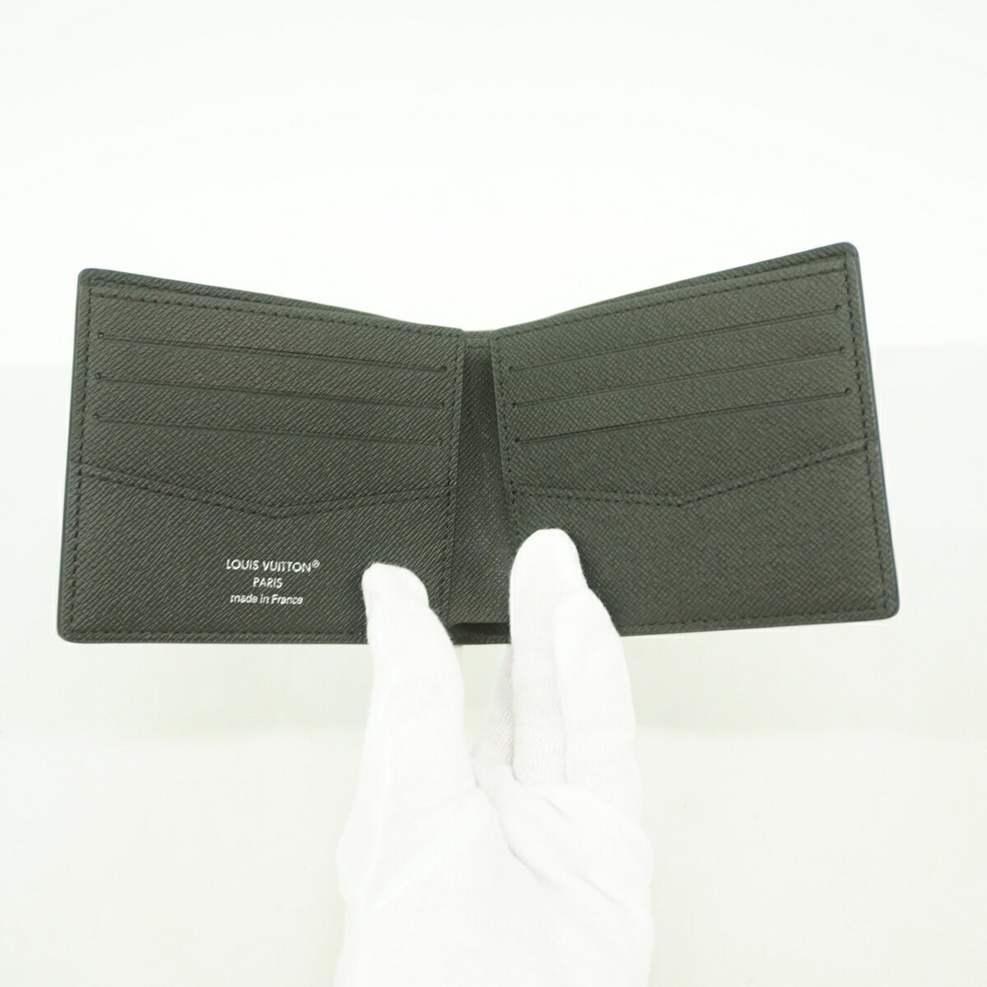 Louis Vuitton Gray Bill Wallet (Bi-Fold) (Pre-Owned)