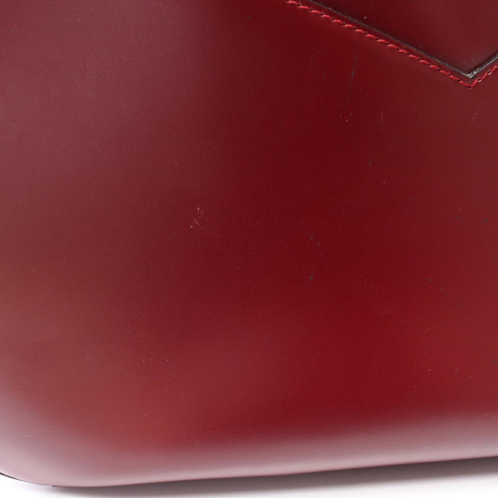 Yves Saint Laurent Bordeaux Leather Handbag Shoulder Bag (Pre-Owned)