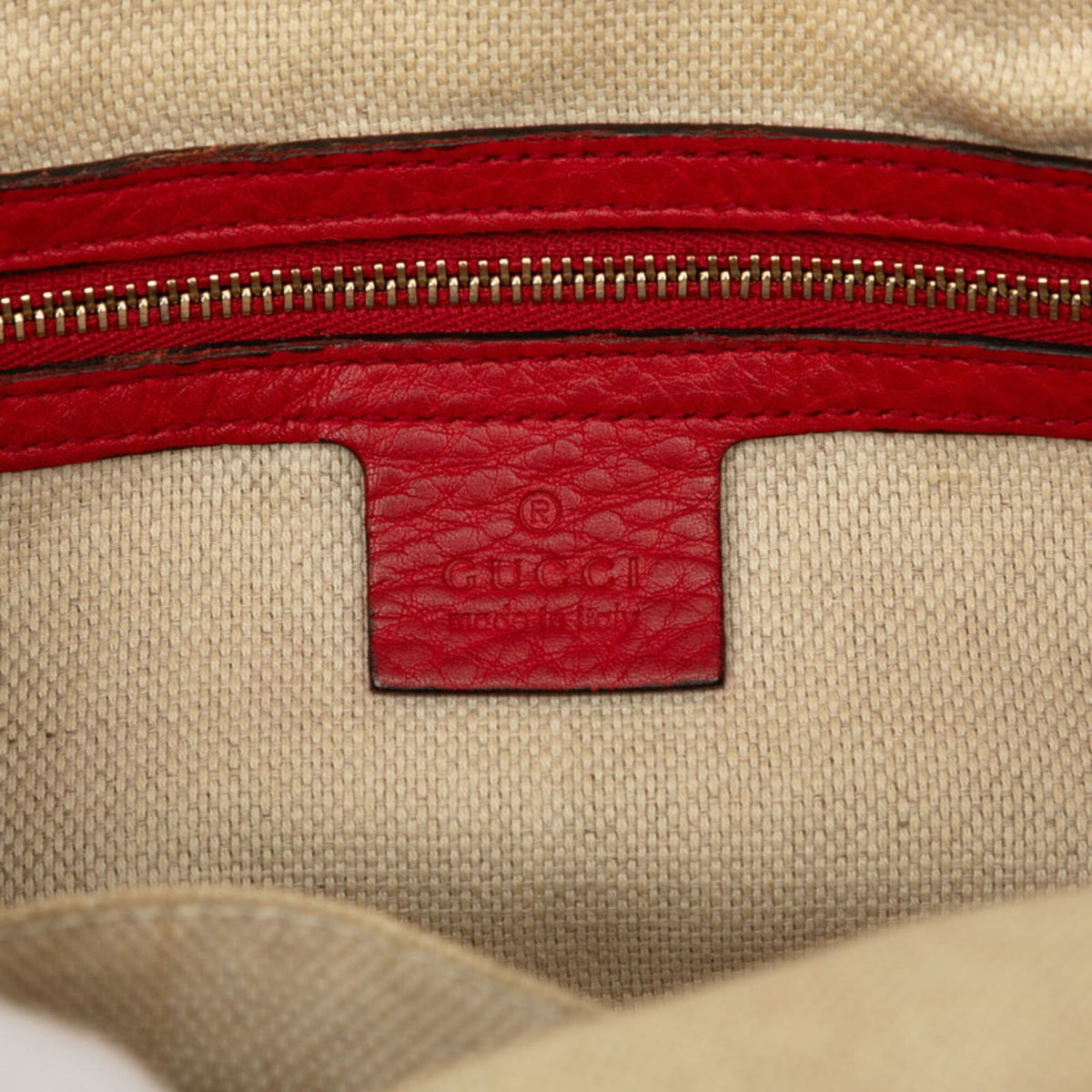 Gucci Red Color Leather Shoulder Bag (Pre-Owned)