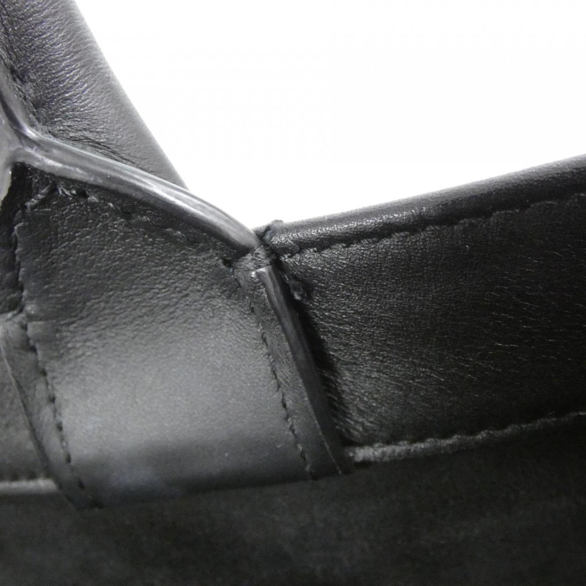 Christian Dior Black Leather Handbag (Pre-Owned)