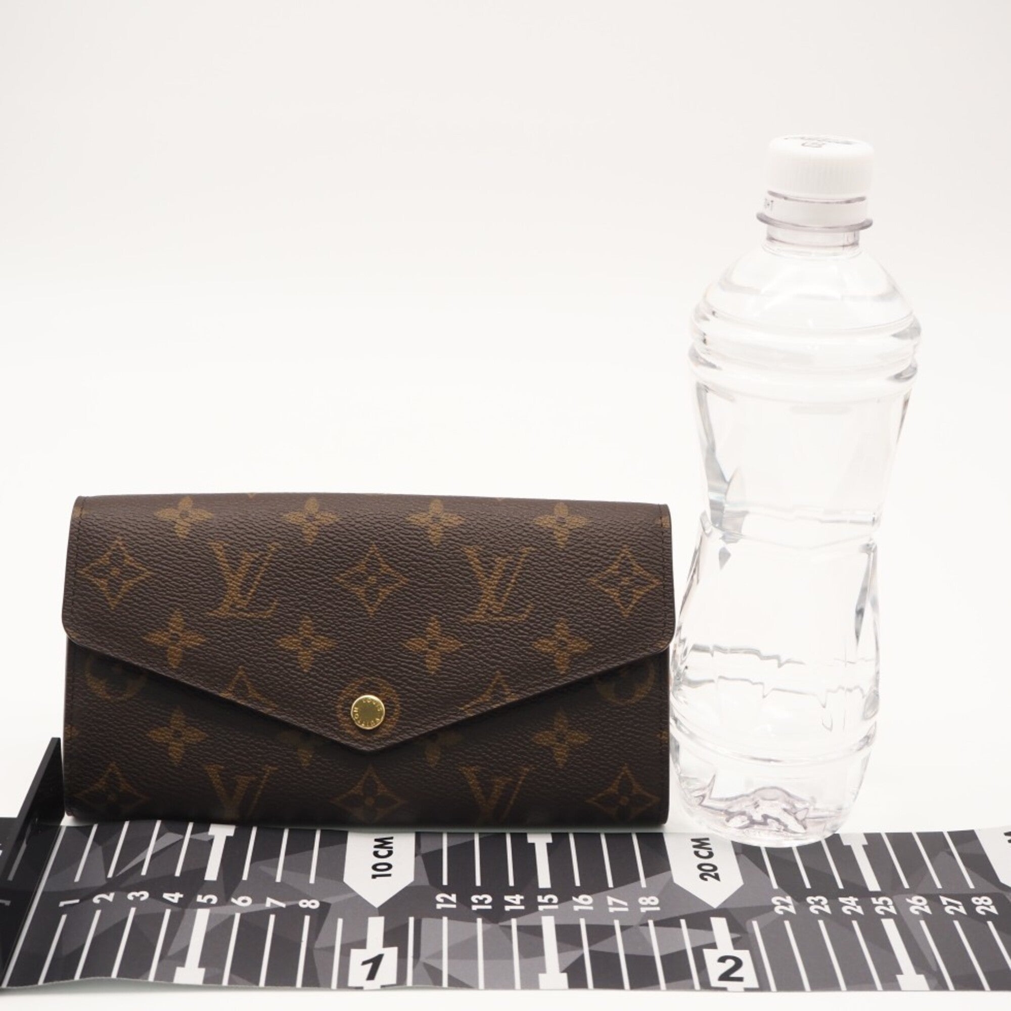 Louis Vuitton Monogram Beige Brown Monogram Coated Canvas Long Wallet (Bi-Fold) (Pre-Owned)