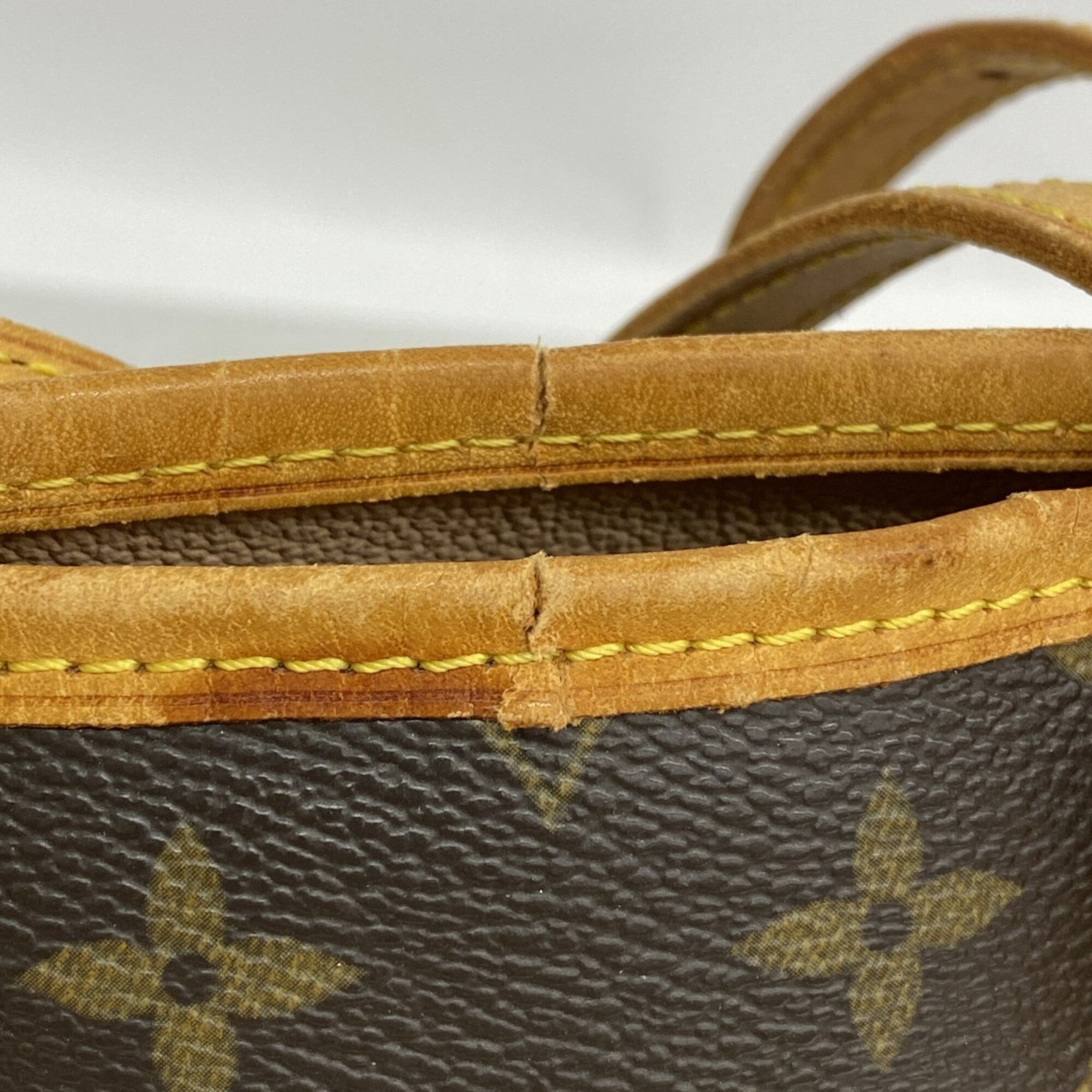 Louis Vuitton Brown Tote Bag (Pre-Owned)