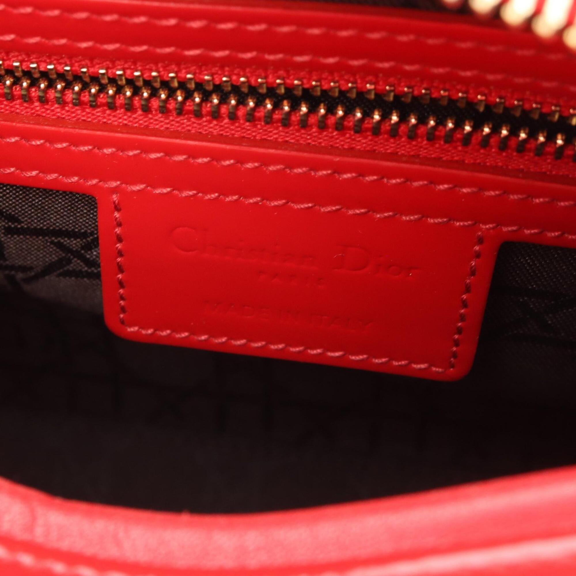 Christian Dior Red Color Patent Leather Handbag (Pre-Owned)