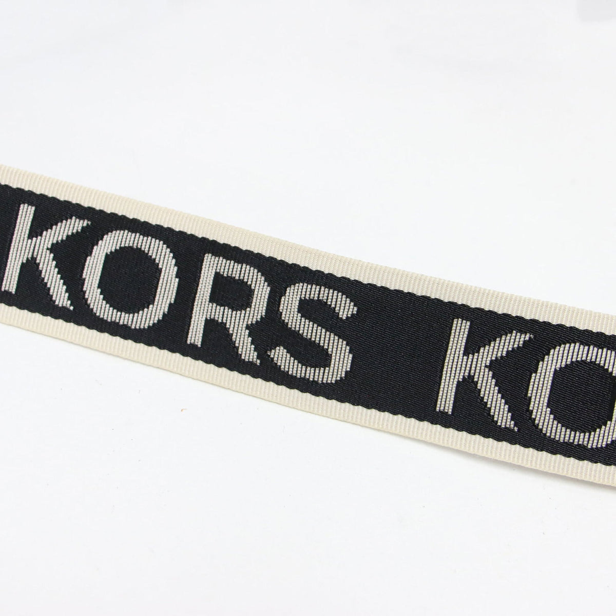 Michael Kors Black Tote Bag (Pre-Owned)