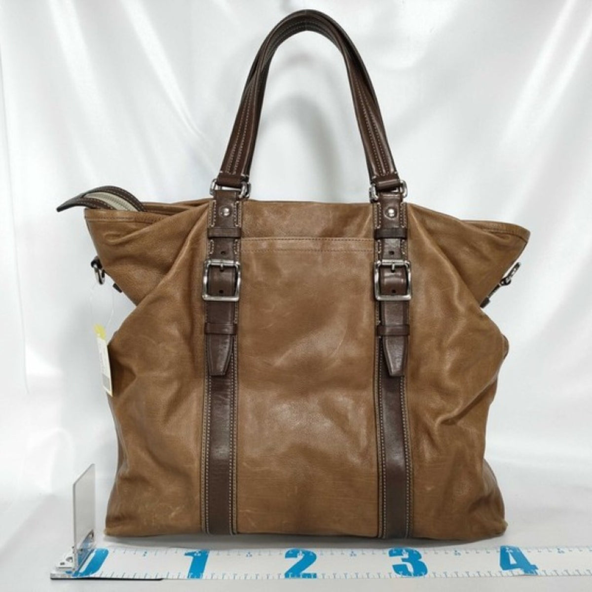 Coach Brown Leather Handbag (Pre-Owned)