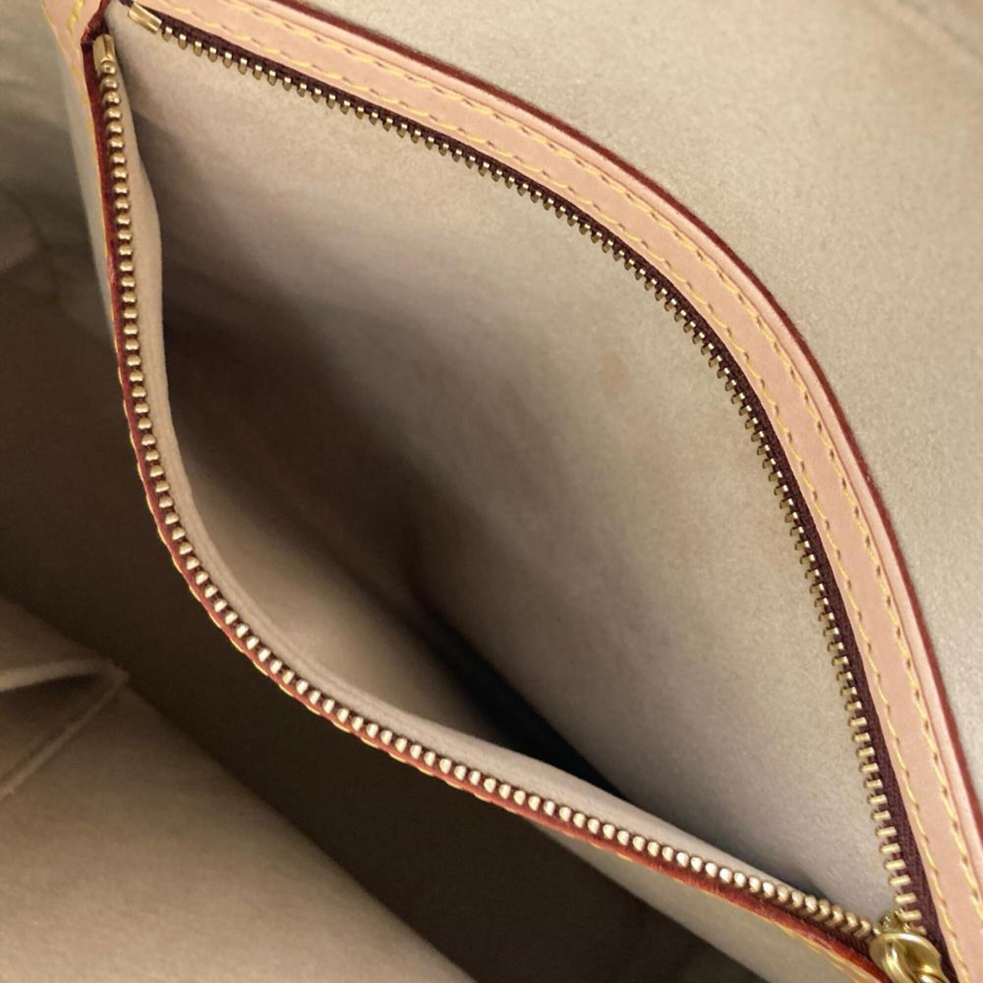 Louis Vuitton Monogram Canvas Shoulder Bag (Pre-Owned)