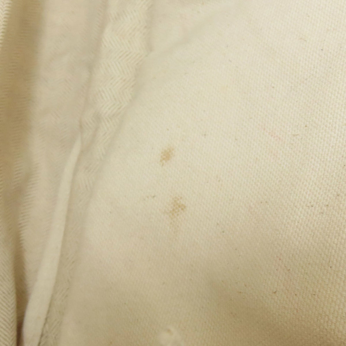 Loewe White Canvas Tote Bag (Pre-Owned)