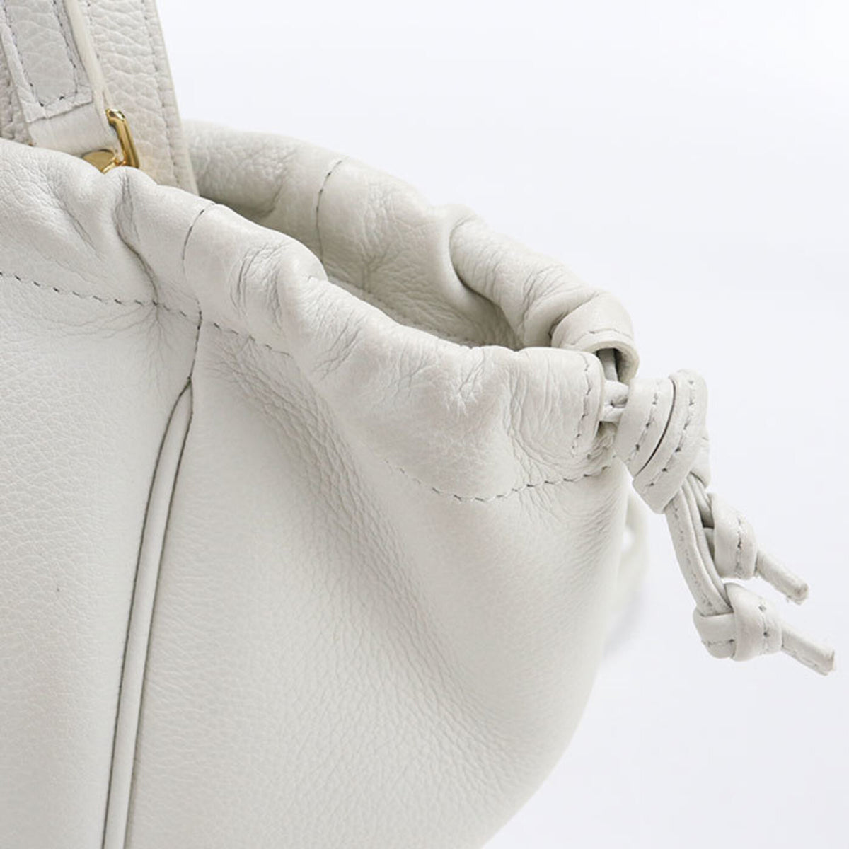 Celine White Leather Handbag (Pre-Owned)