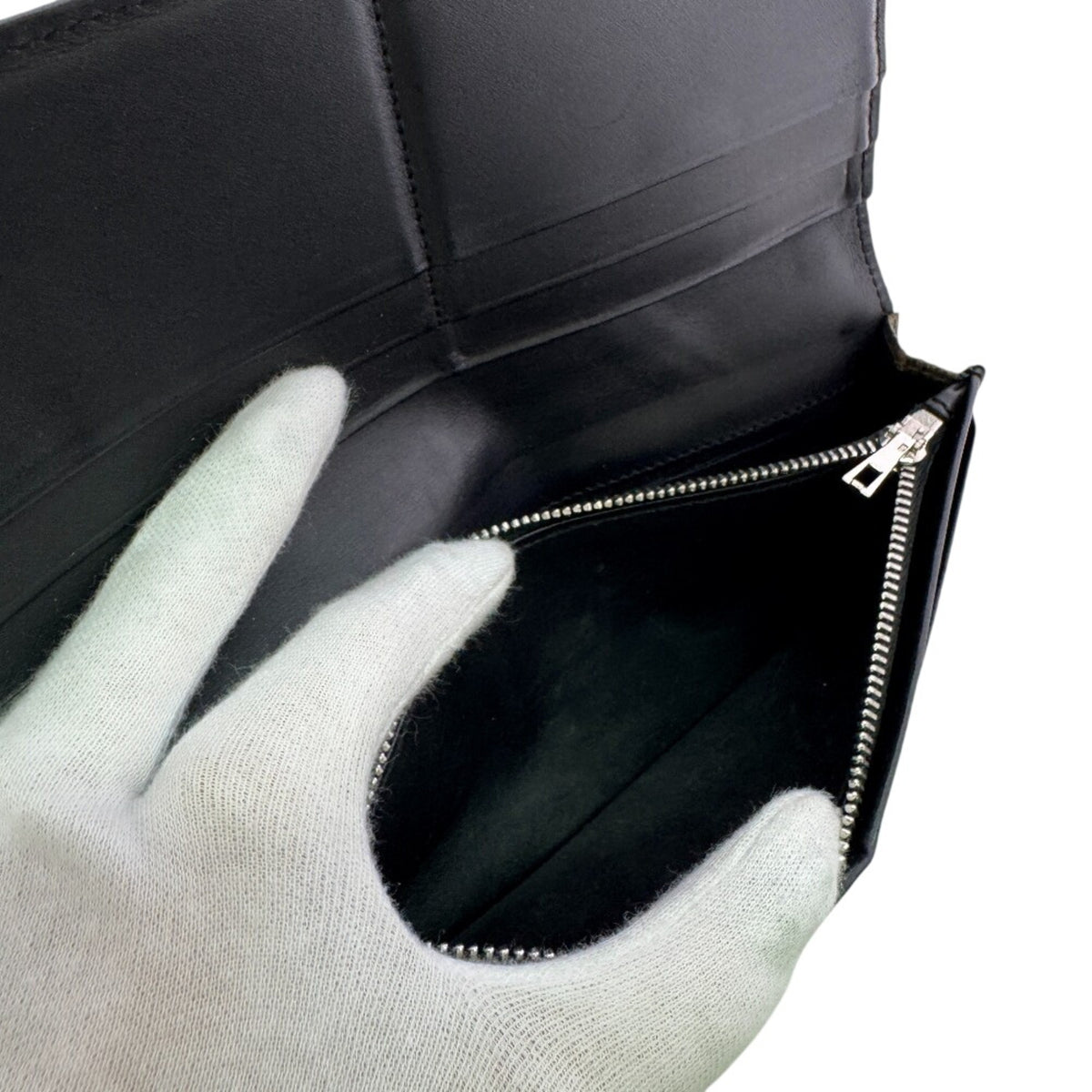 Loewe Black Green Khaki Leather Long Wallet (Bi-Fold) (Pre-Owned)