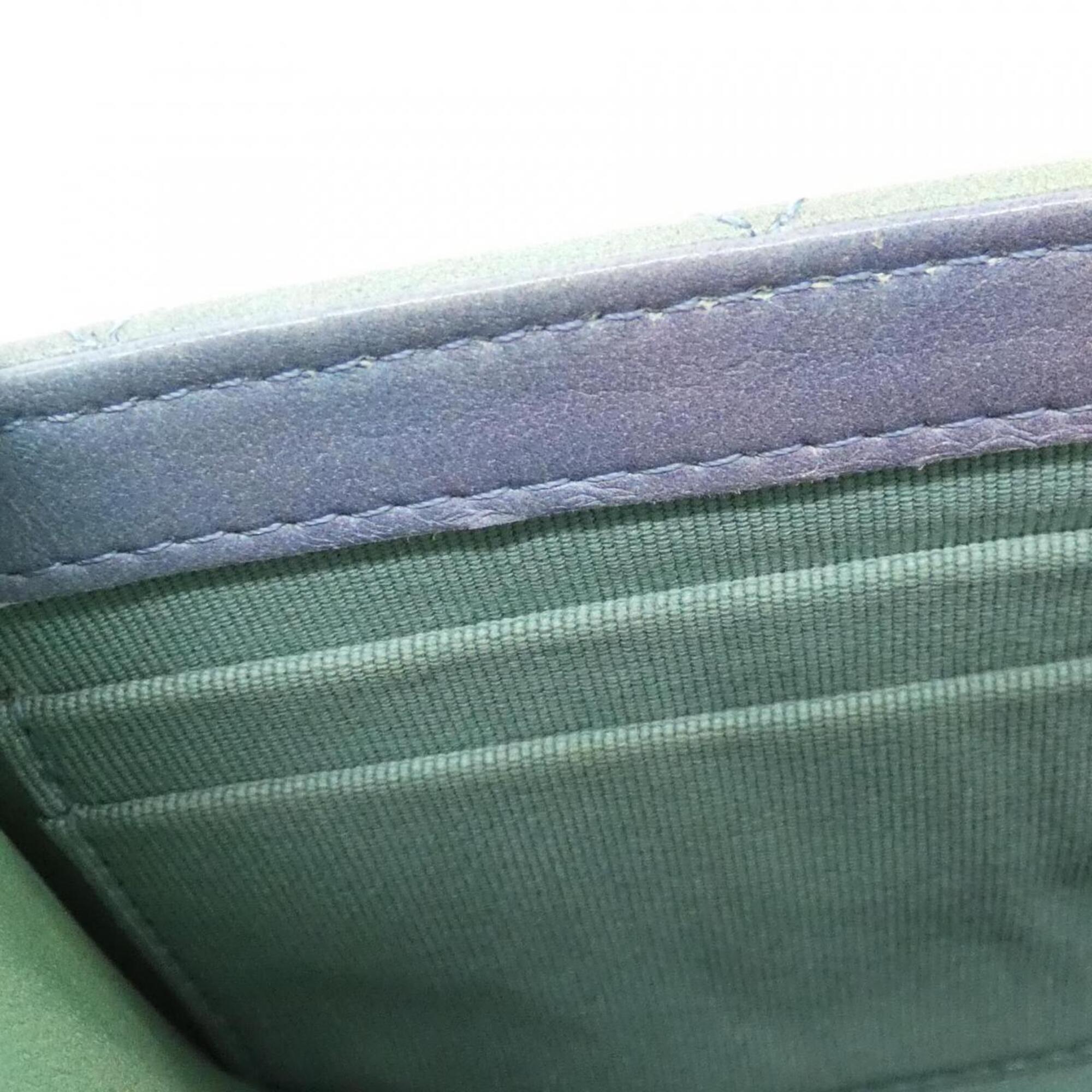 Chanel Green Leather Shoulder Bag (Pre-Owned)