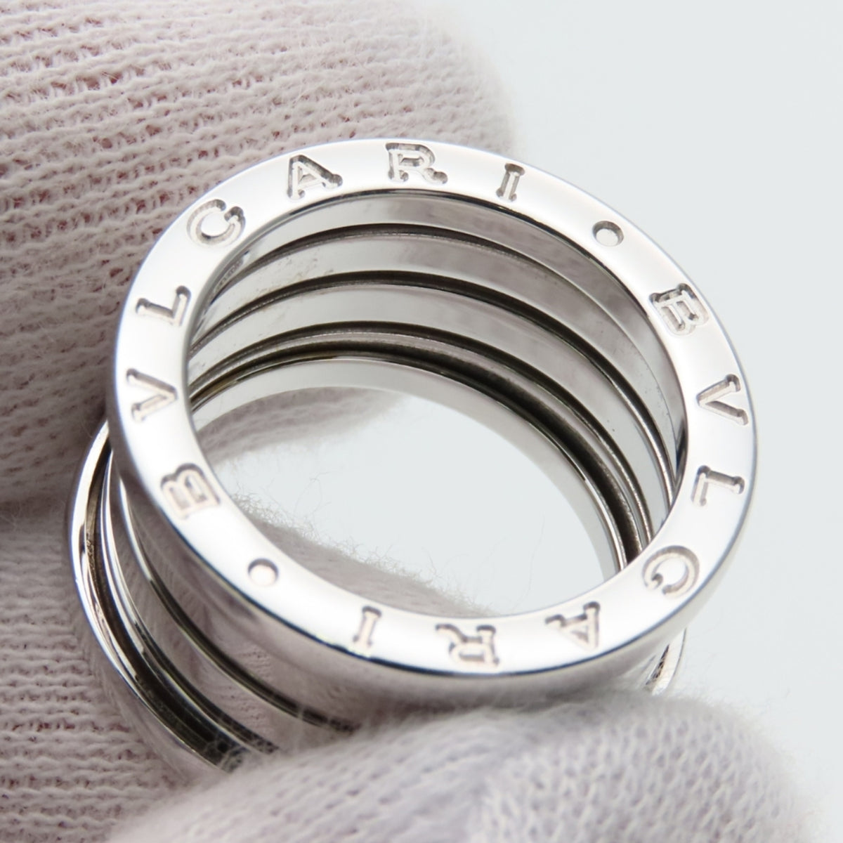 Bvlgari White White Gold (18K) Band Ring (Pre-Owned)