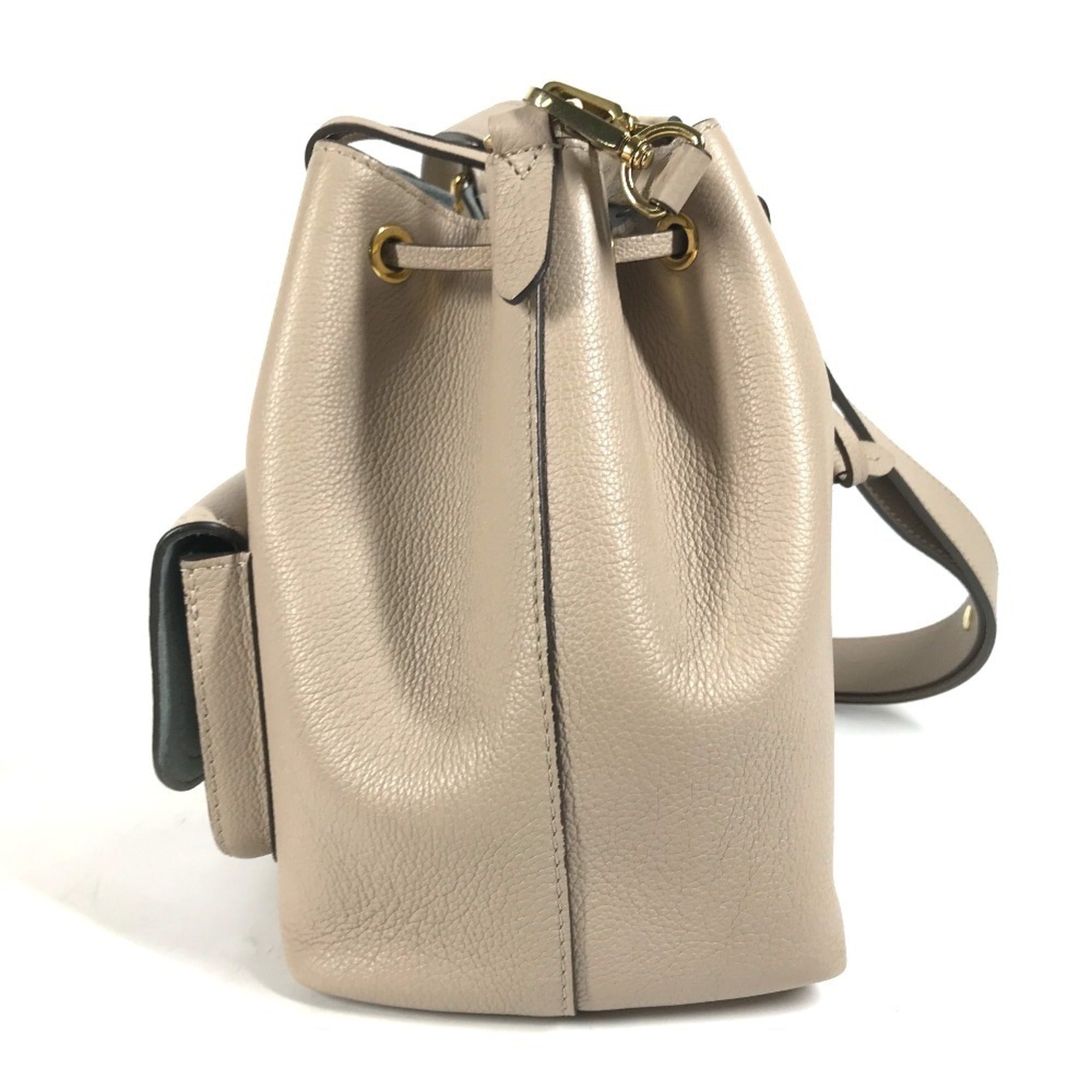 Louis Vuitton Beige Sand Leather Handbag Shoulder Bag (Pre-Owned)