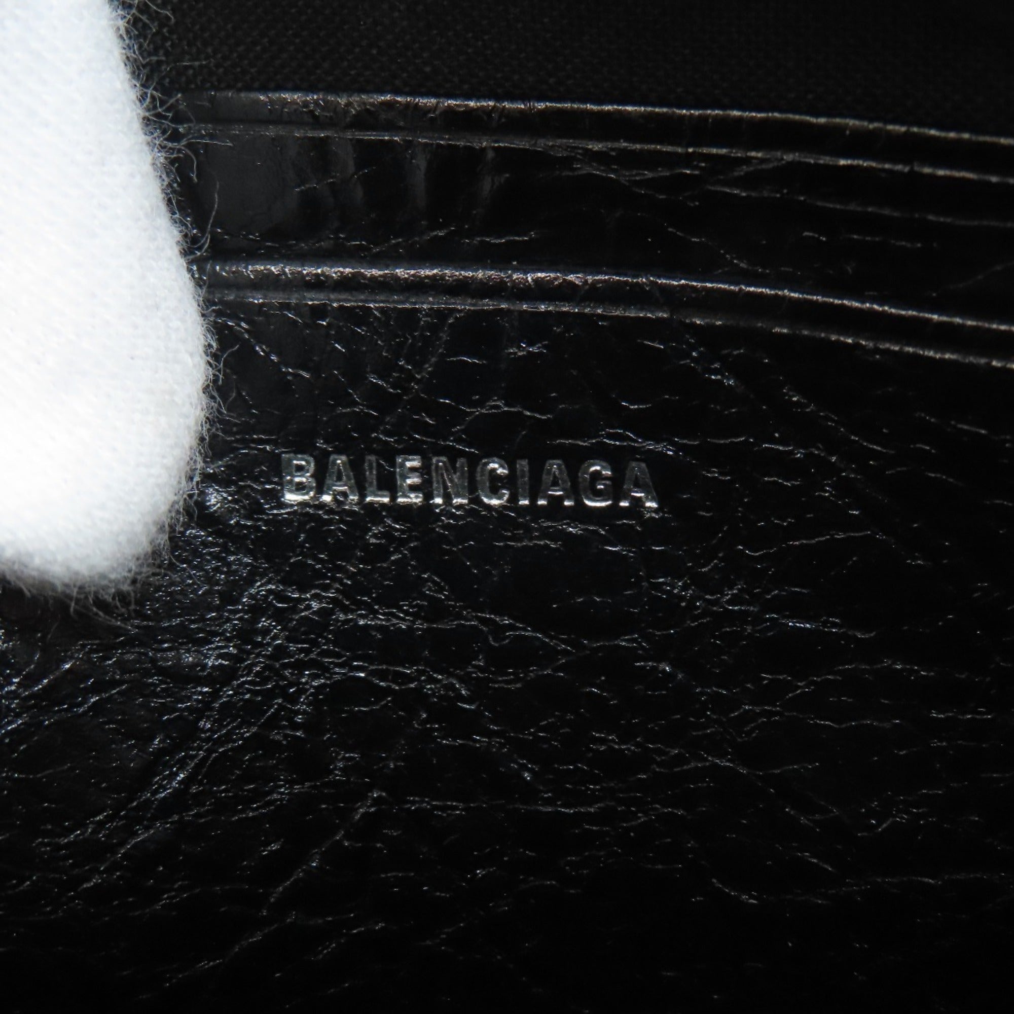 Balenciaga Black Leather Shoulder Bag (Pre-Owned)