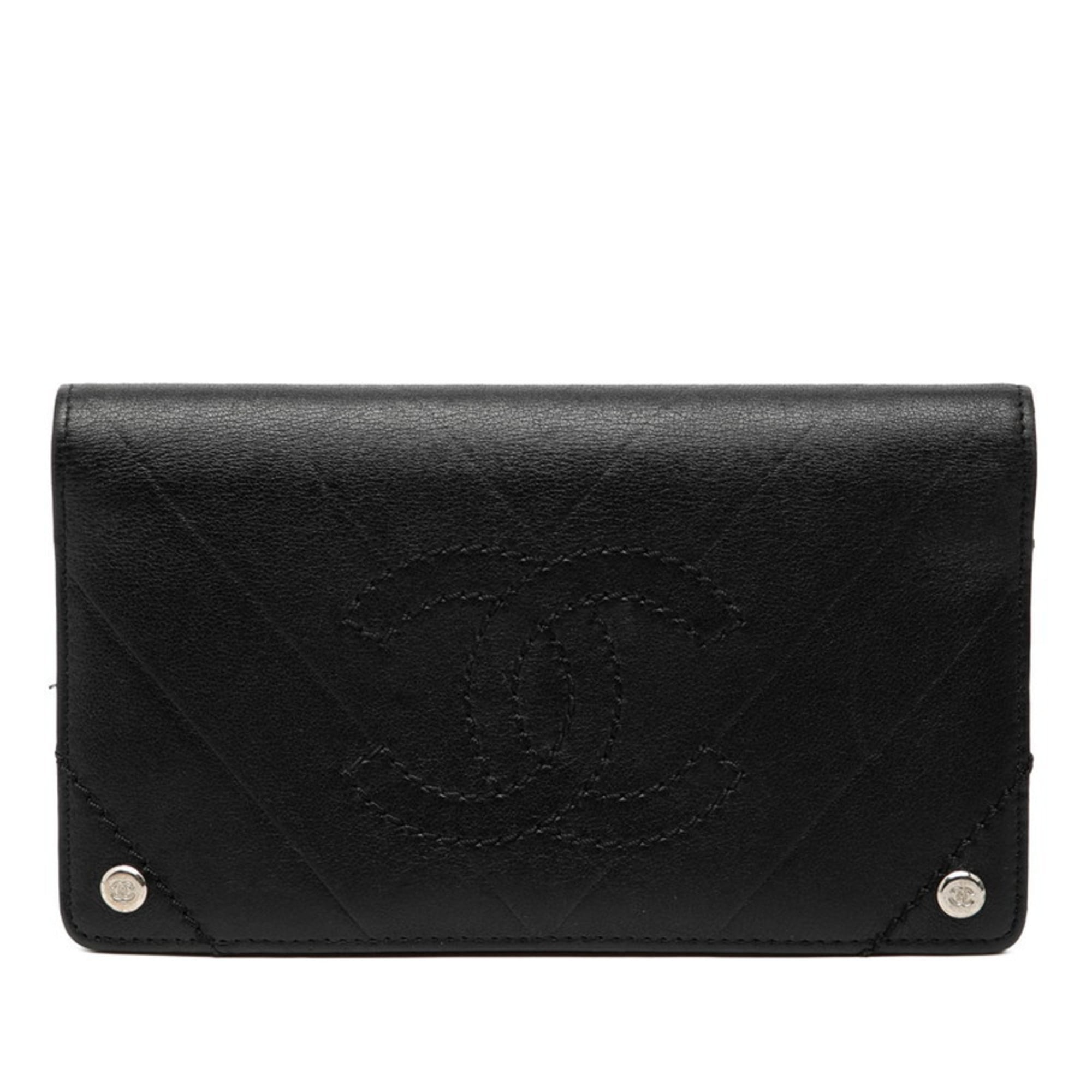 Chanel Black Leather Long Wallet (Bi-Fold) (Pre-Owned)