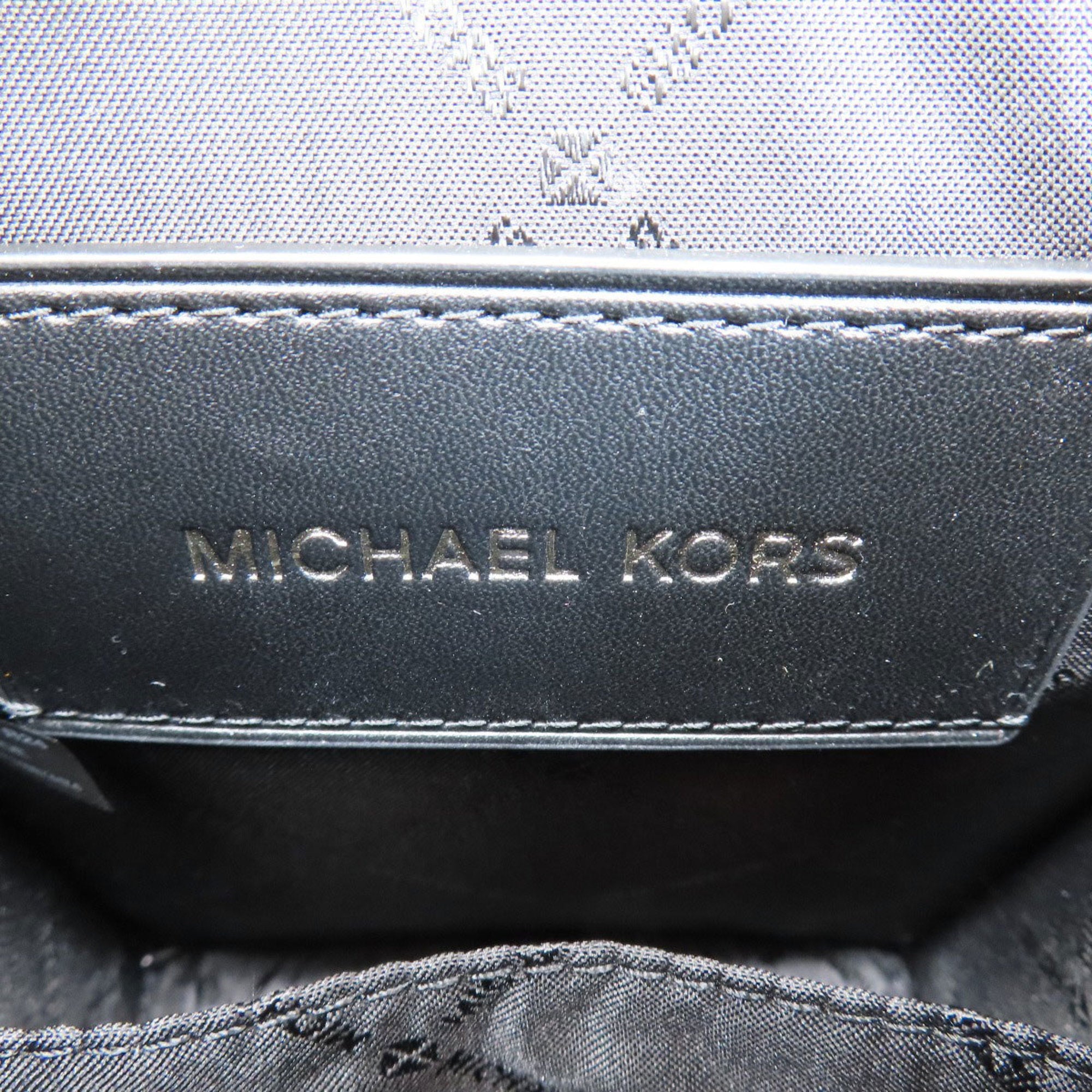 Michael Kors Navy Leather Shoulder Bag (Pre-Owned)