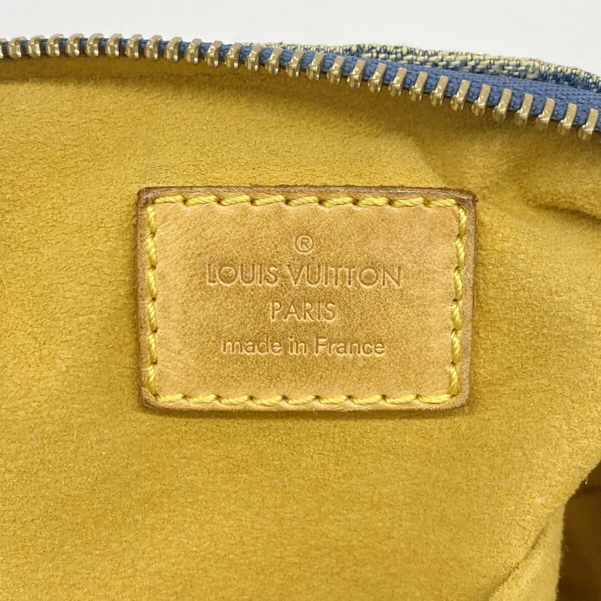 Louis Vuitton Blue Shoulder Bag (Pre-Owned)
