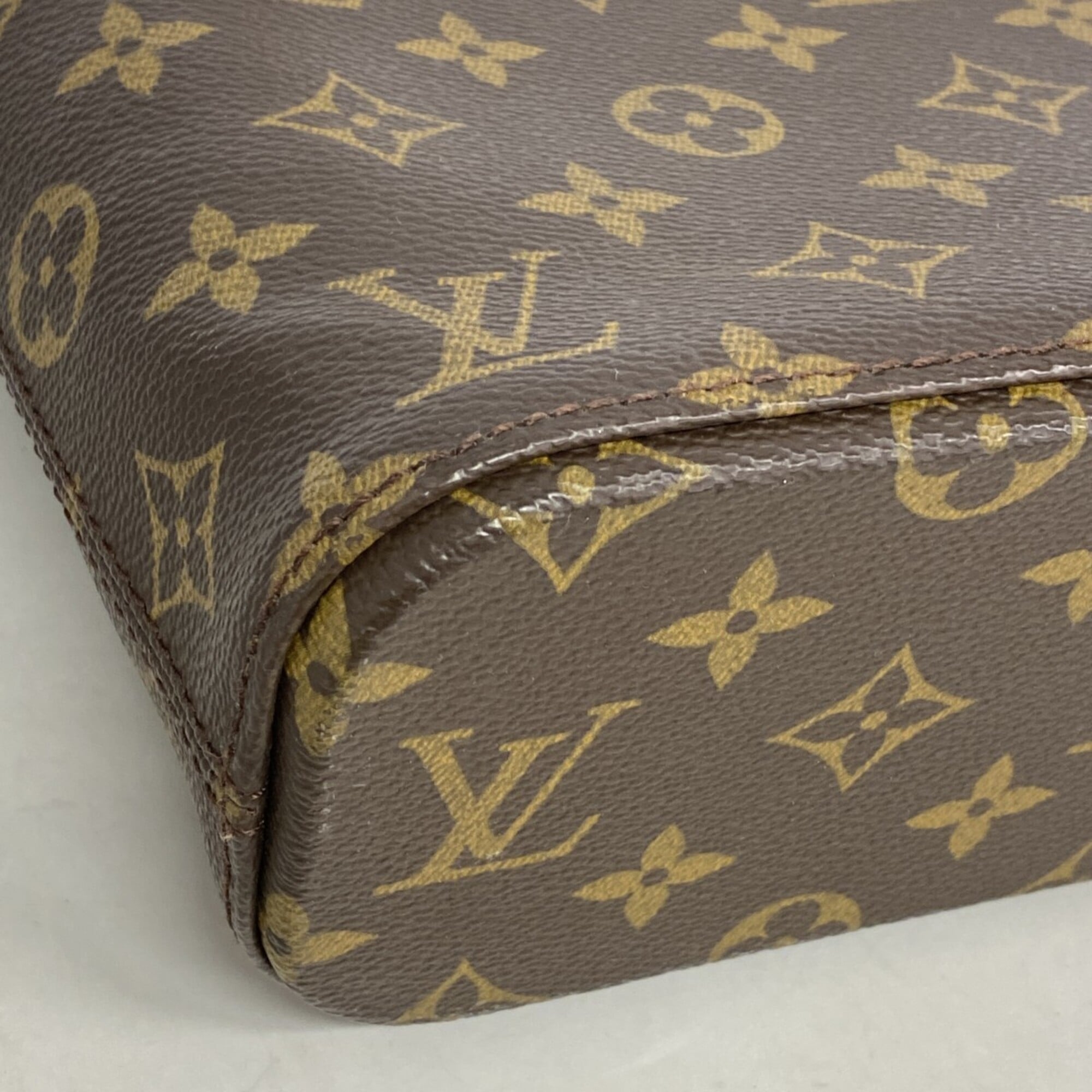 Louis Vuitton Brown Handbag (Pre-Owned)
