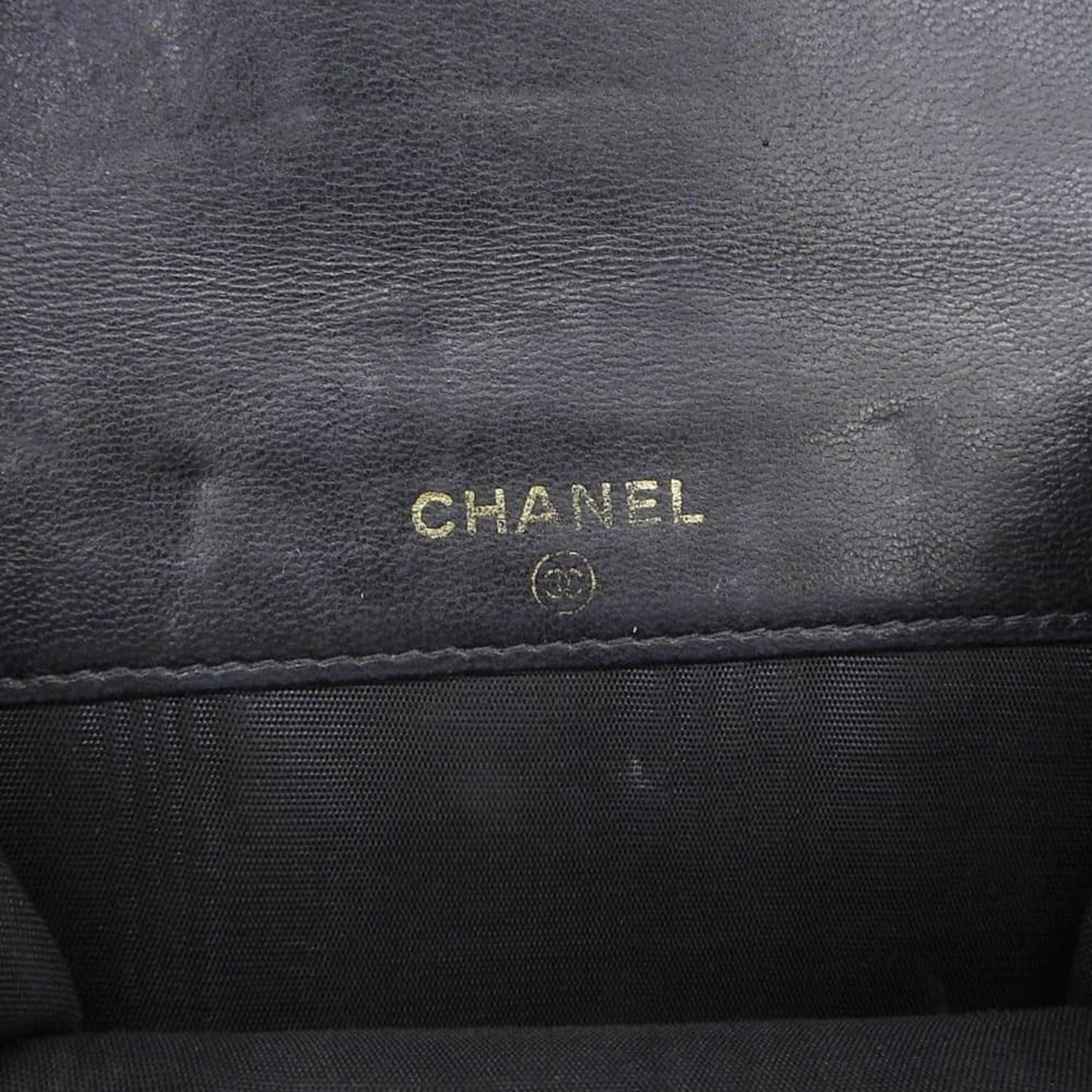 Chanel Black Grained Calfskin Wallet (Bi-Fold) (Pre-Owned)